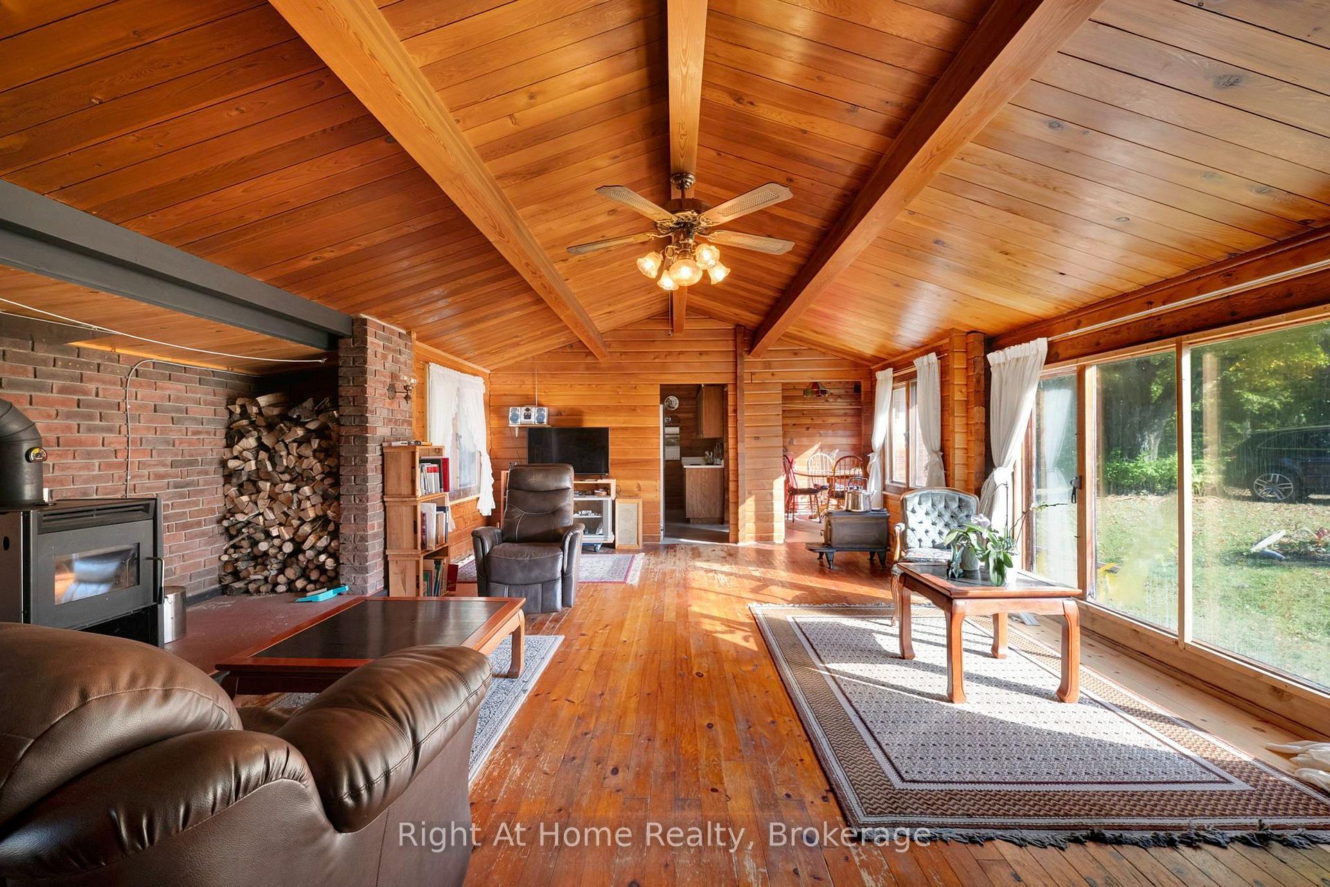 Photo 6 of 570 Meadowview Road, Kawartha Lakes, Emily — HOMEH