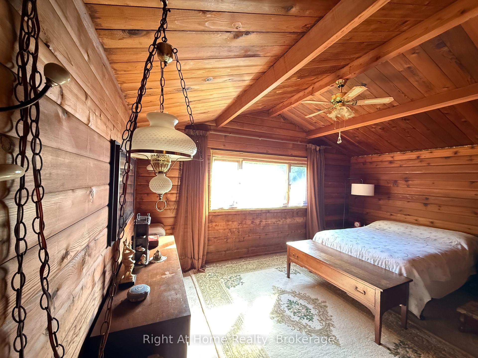 Photo 11 of 570 Meadowview Road, Kawartha Lakes, Emily — HOMEH