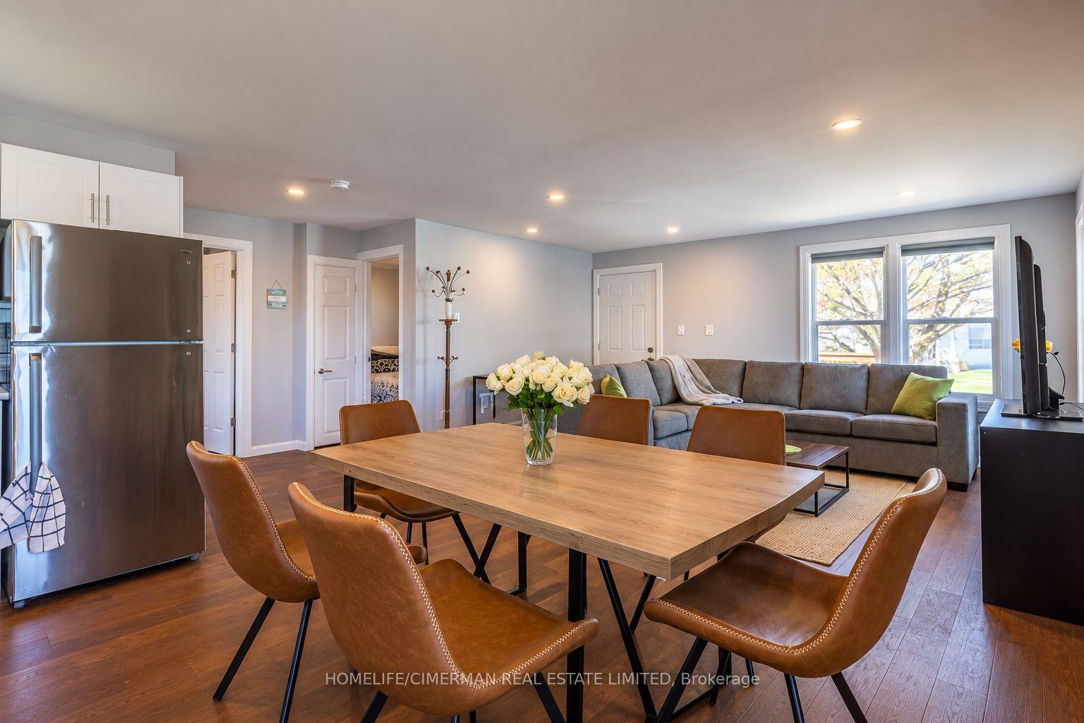 Photo of 6246 Churchill Street