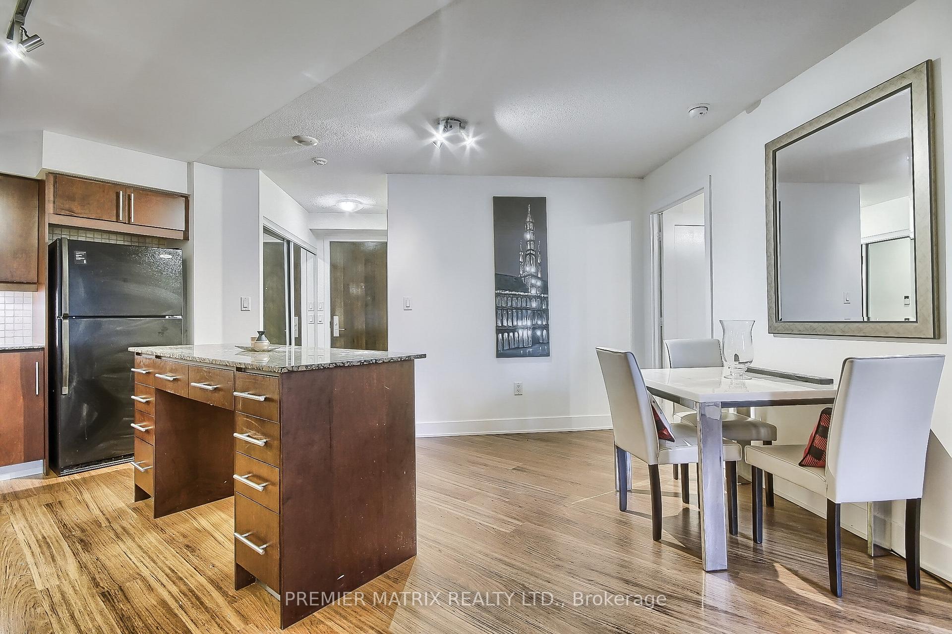 Photo 9 of Unit 222, 20 Blue Jays Way, Toronto, Waterfront Communities — HOMEH