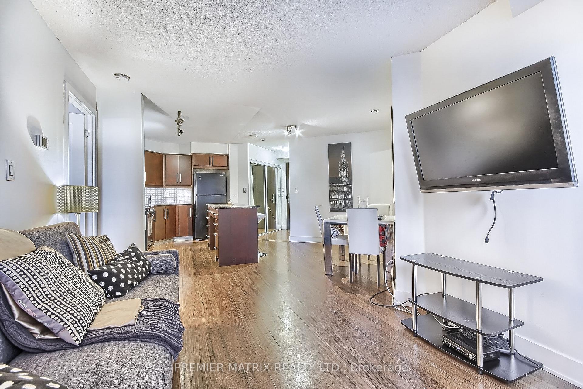 Photo 12 of Unit 222, 20 Blue Jays Way, Toronto, Waterfront Communities — HOMEH