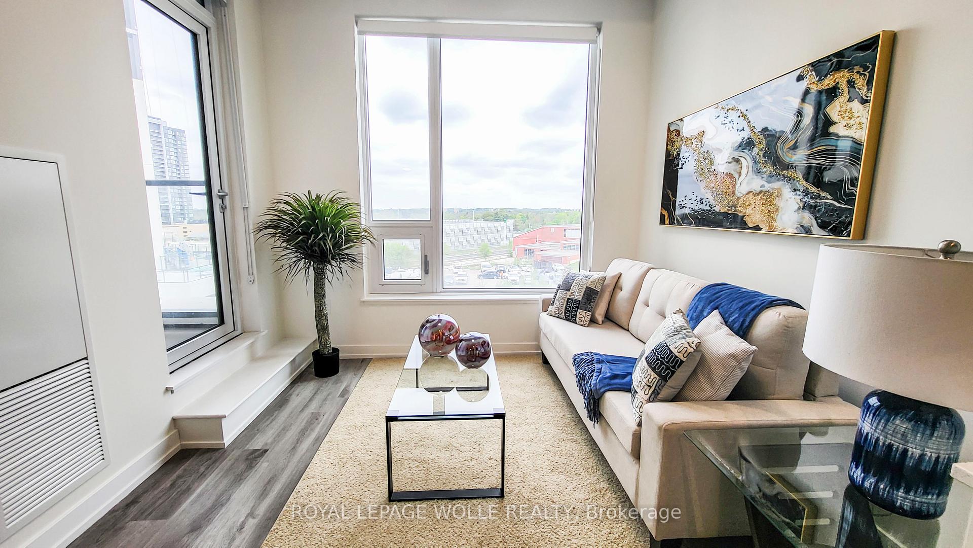 Photo 3 of Unit 304, 15 Wellington Street S, Kitchener, Cherry Hill — HOMEH
