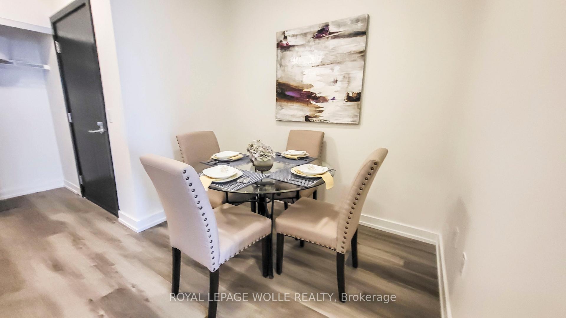 Photo 5 of Unit 304, 15 Wellington Street S, Kitchener, Cherry Hill — HOMEH