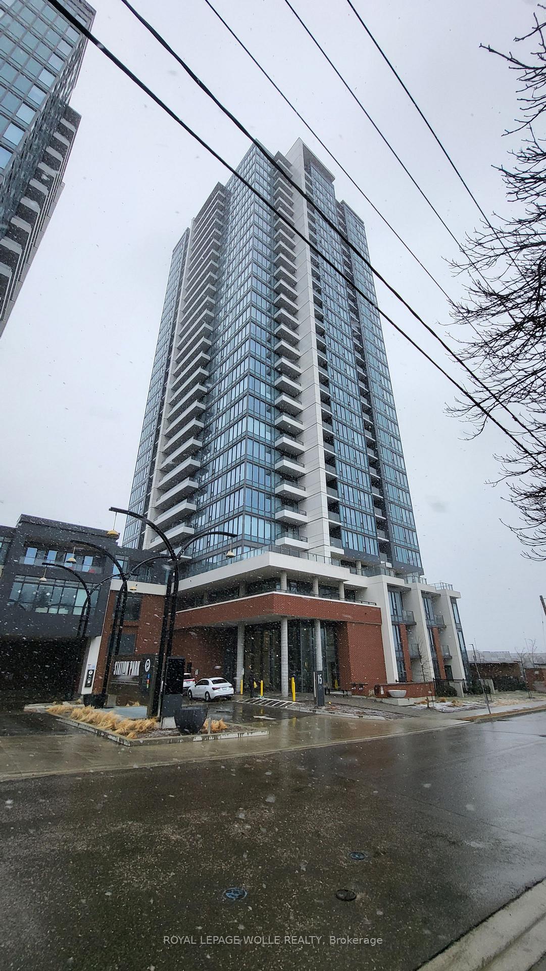 Photo 10 of Unit 304, 15 Wellington Street S, Kitchener, Cherry Hill — HOMEH