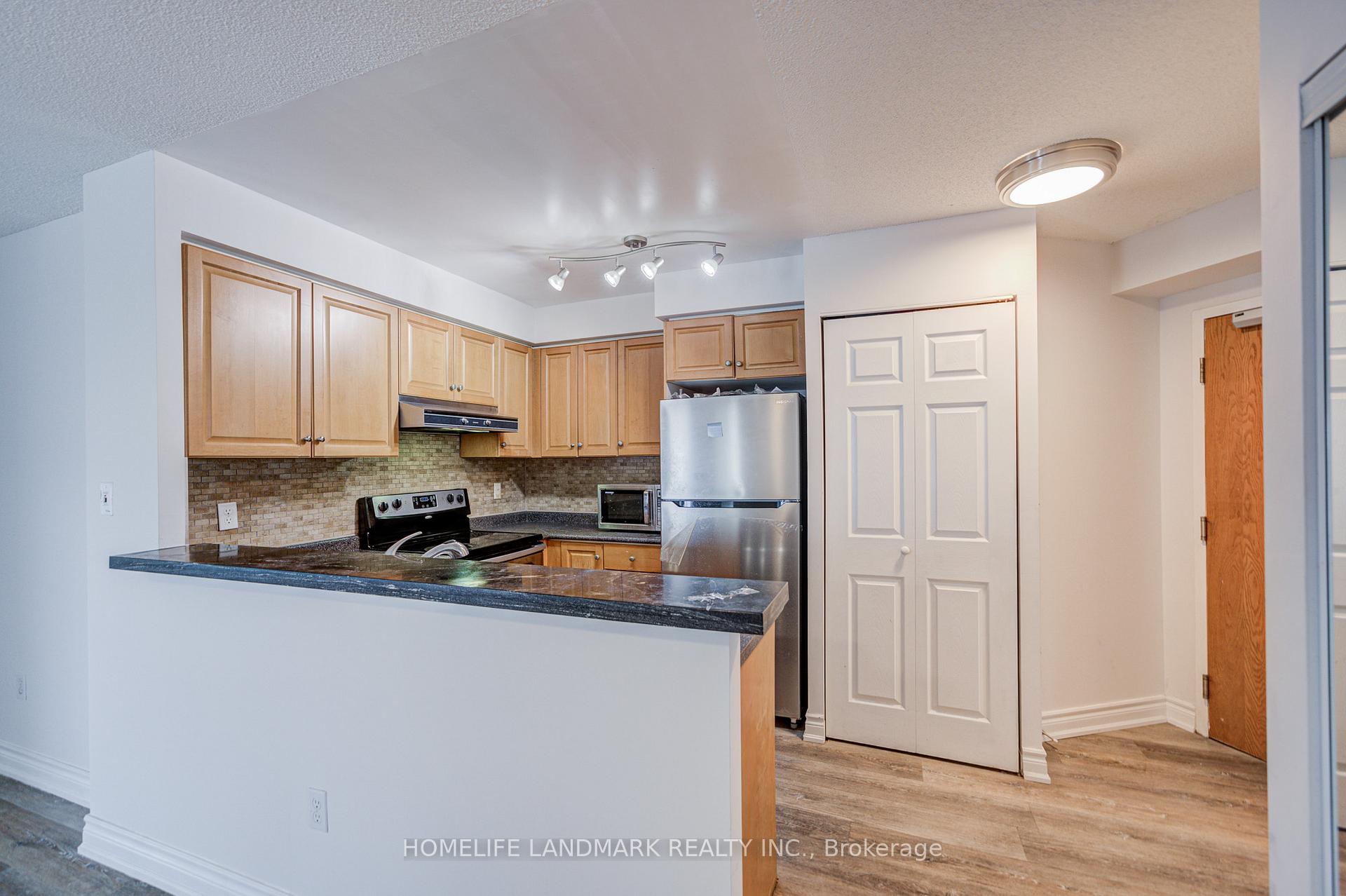 Photo 17 of Unit 1111, 7 Lorraine Drive, North York, Newtonbrook West — HOMEH