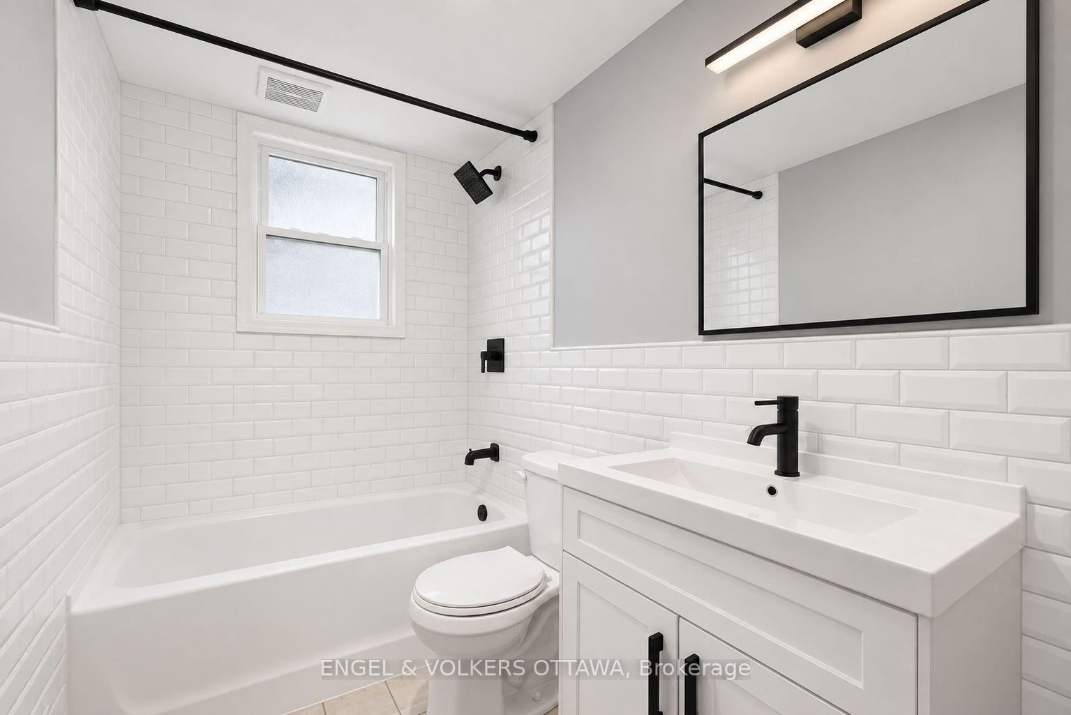 Photo 7 of Unit 1, 527 Laderoute Avenue, Ottawa, Westboro/Hampton Park — HOMEH