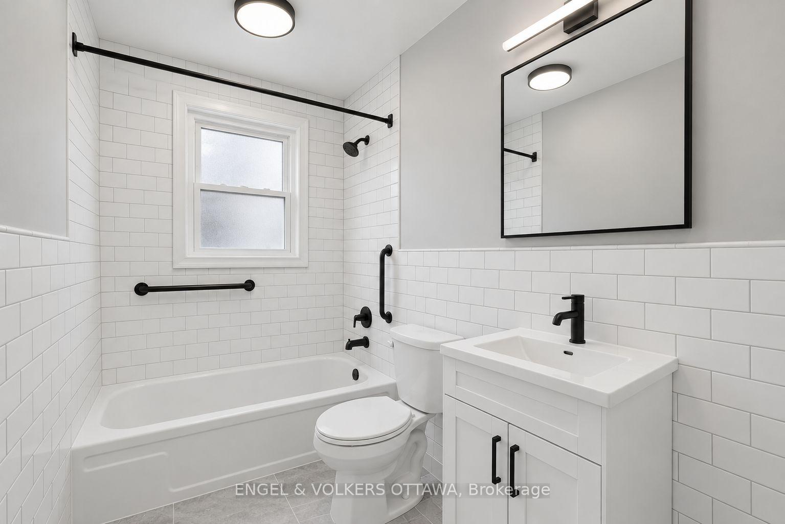 Photo 8 of Unit 2, 527 Laderoute Avenue, Ottawa, Westboro/Hampton Park — HOMEH
