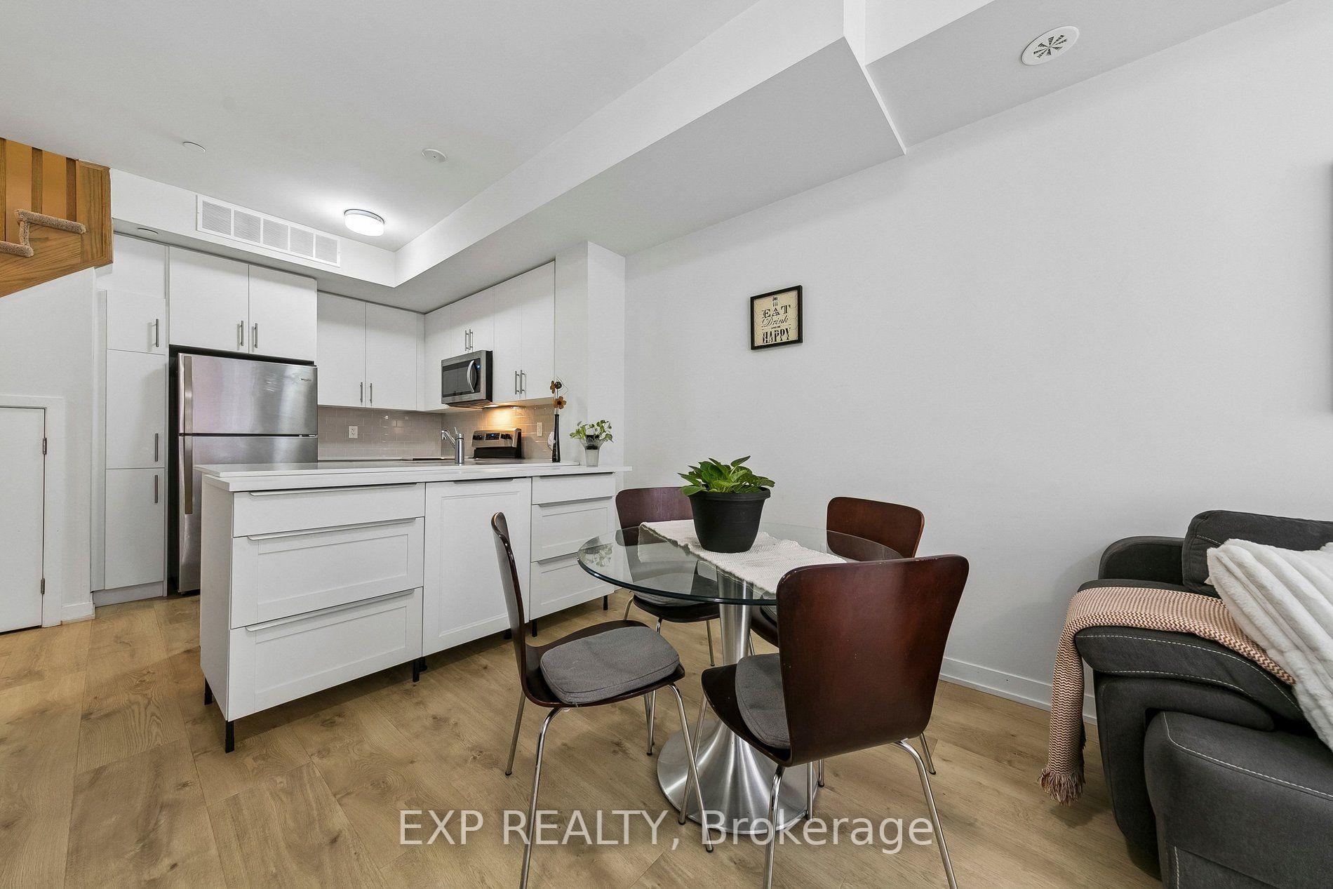 Photo 8 of Unit 23, 3409 Ridgeway Drive, Mississauga, Erin Mills — HOMEH