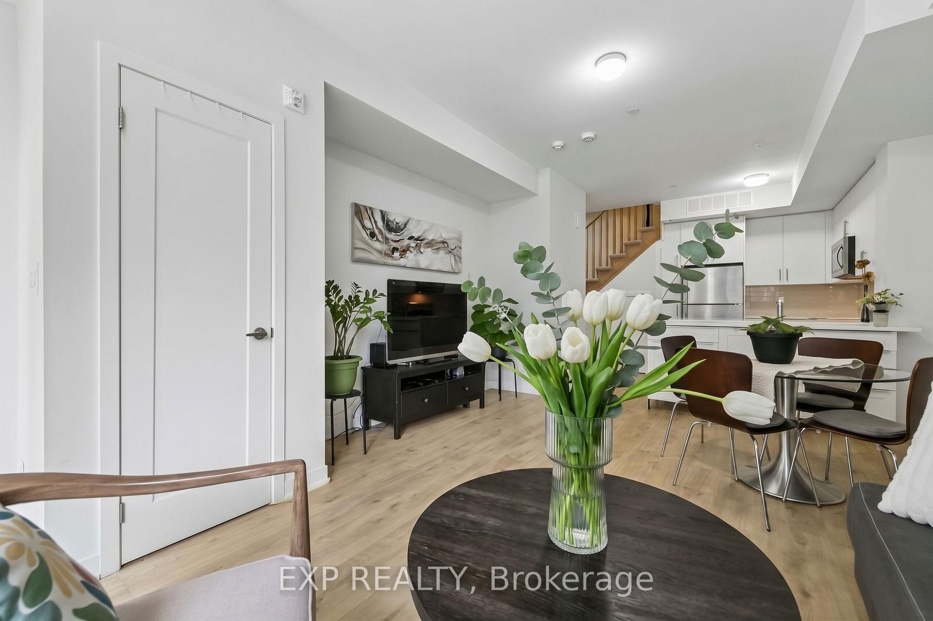 Photo 12 of Unit 23, 3409 Ridgeway Drive, Mississauga, Erin Mills — HOMEH