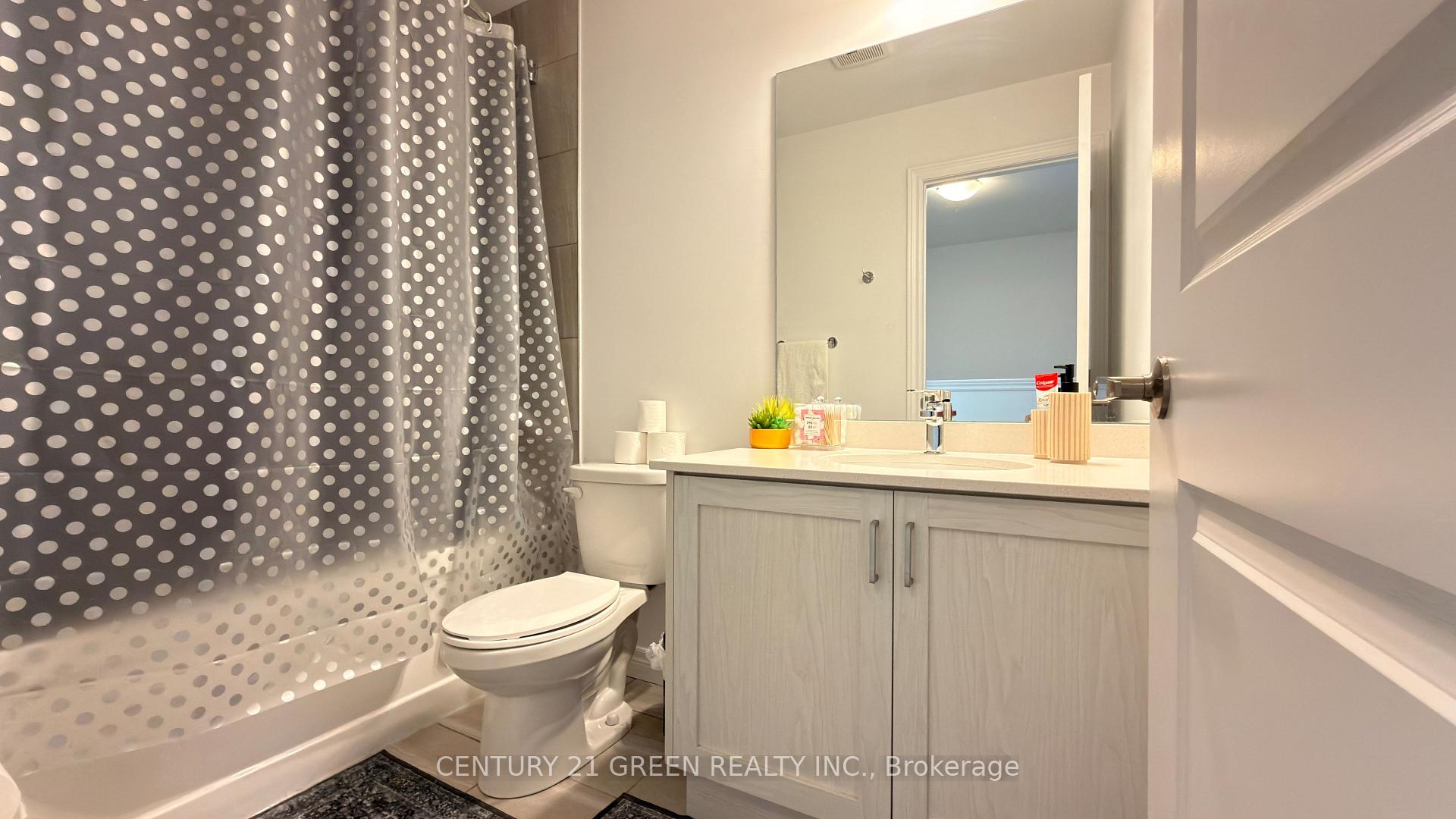 Photo 18 of Unit 11, 575 Woodward Avenue, Hamilton, Parkview — HOMEH