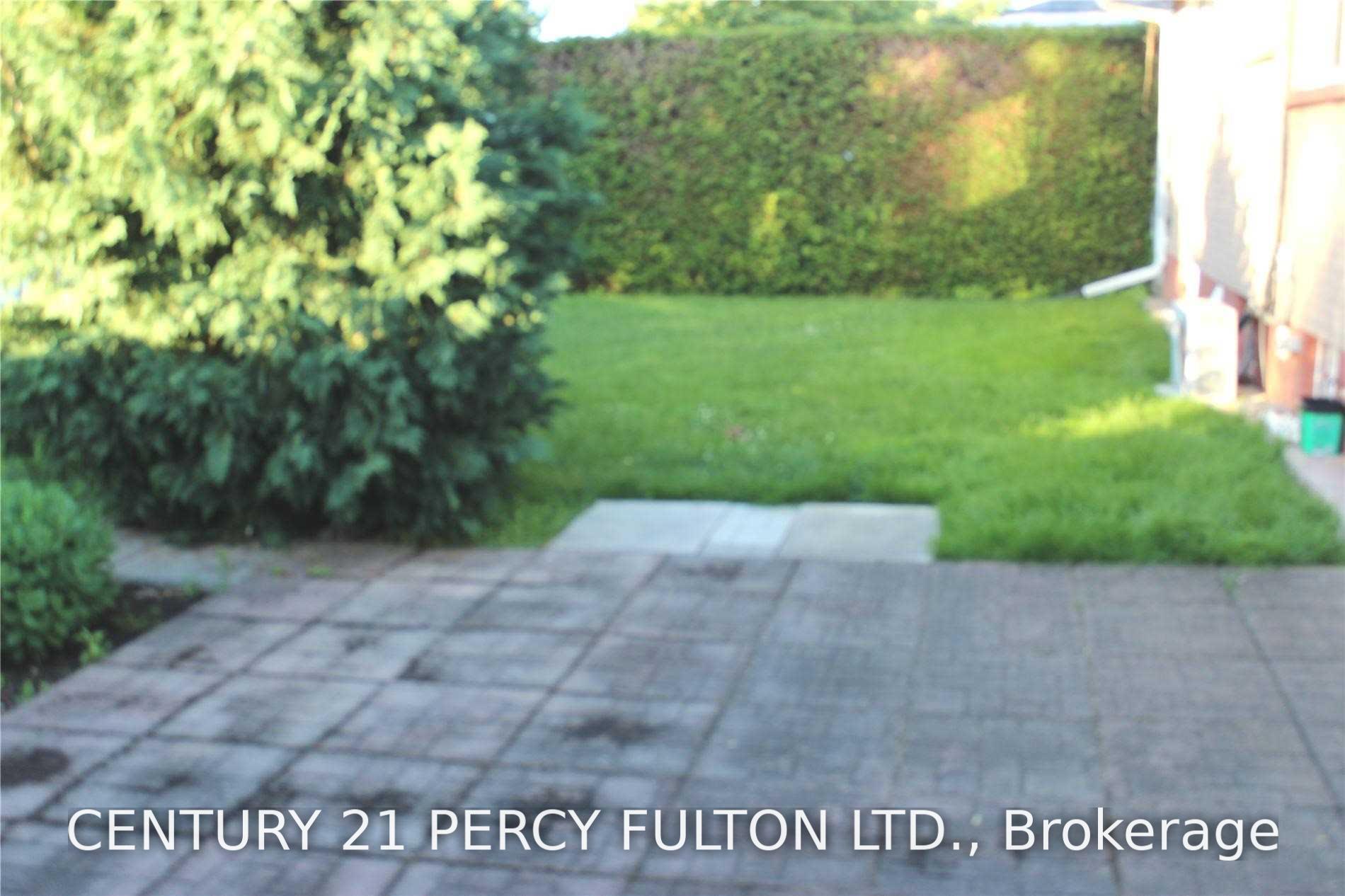 Photo 18 of 460 Bader Avenue, Oshawa, McLaughlin — HOMEH