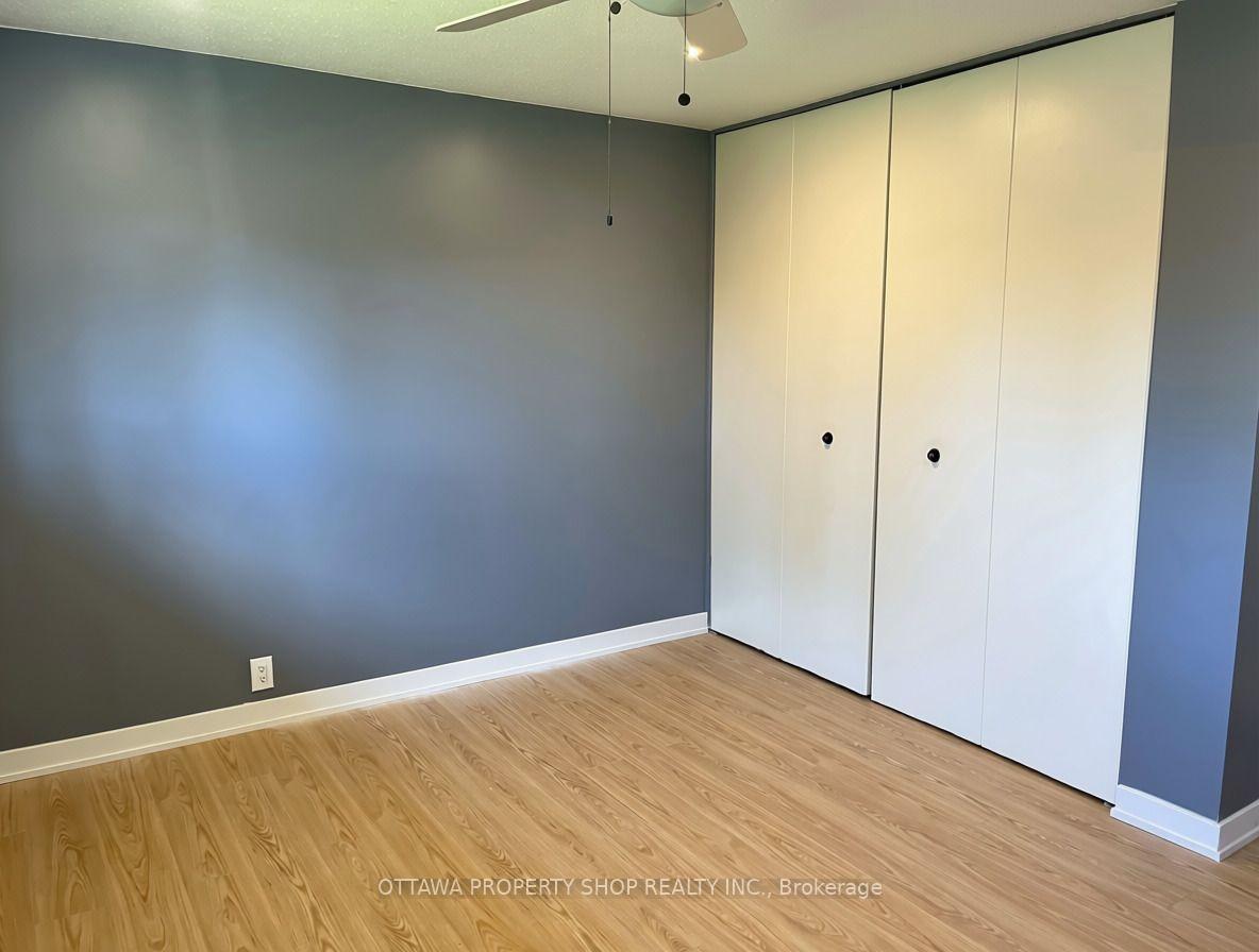 Photo 13 of 46 Bedale Drive, Ottawa, Crystal Beach — HOMEH