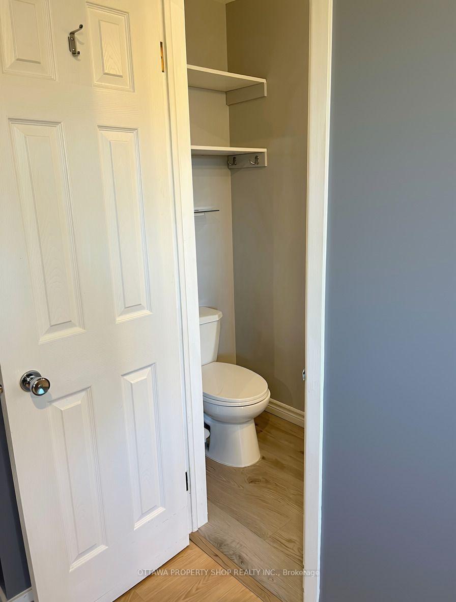 Photo 14 of 46 Bedale Drive, Ottawa, Crystal Beach — HOMEH