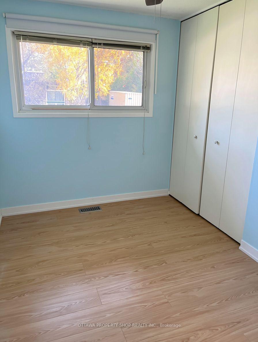 Photo 18 of 46 Bedale Drive, Ottawa, Crystal Beach — HOMEH