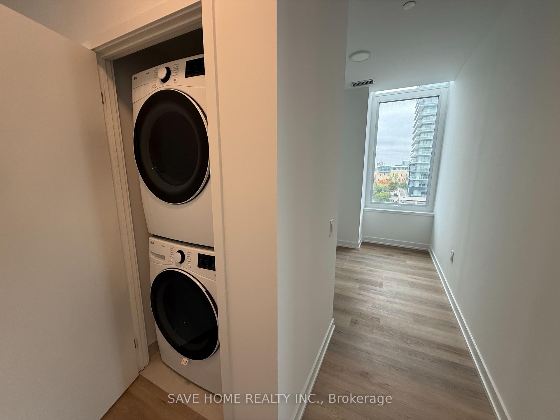 Photo 4 of Unit 503, 395 Square One Drive, Mississauga, City Centre — HOMEH