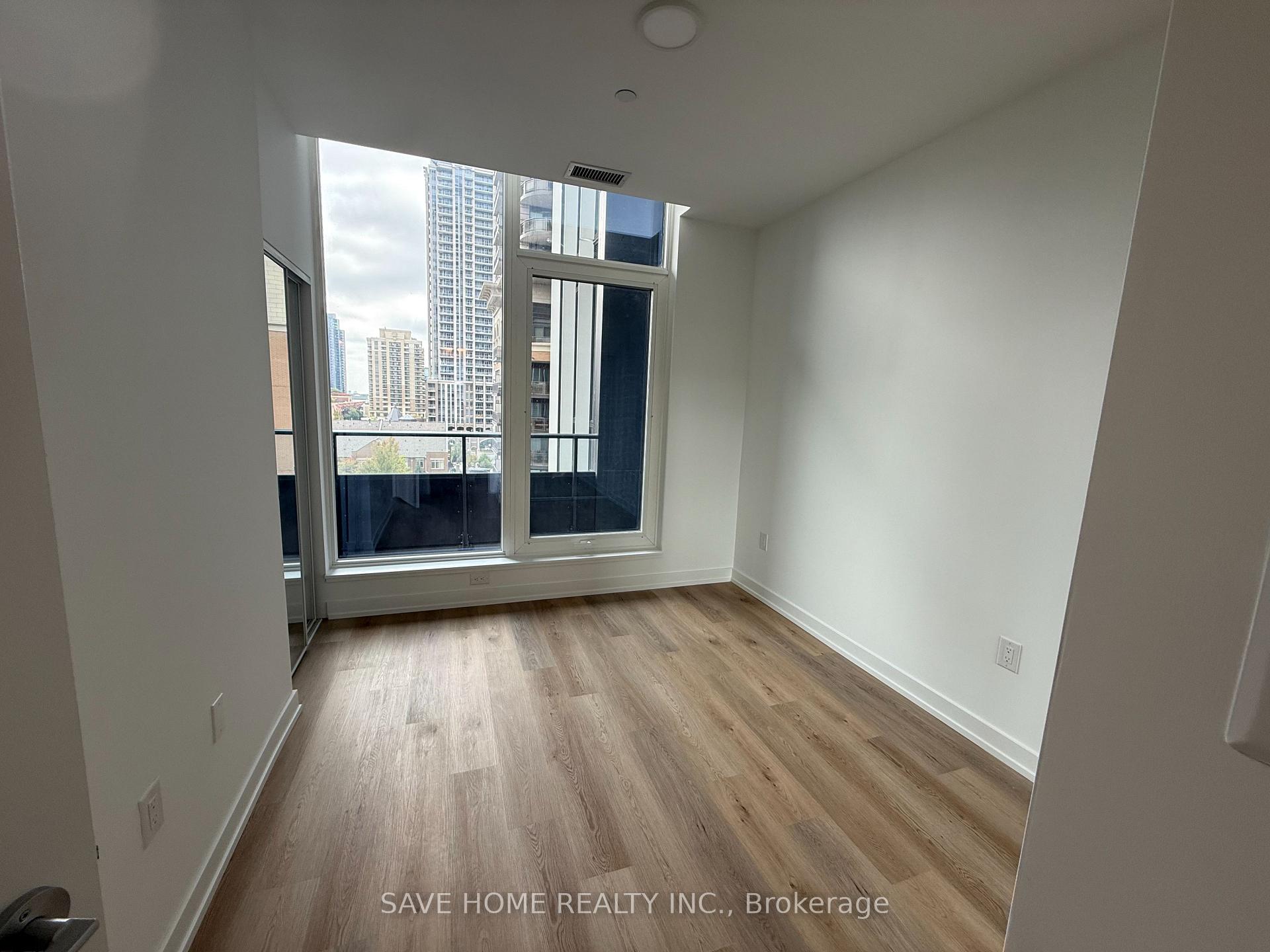Photo 6 of Unit 503, 395 Square One Drive, Mississauga, City Centre — HOMEH