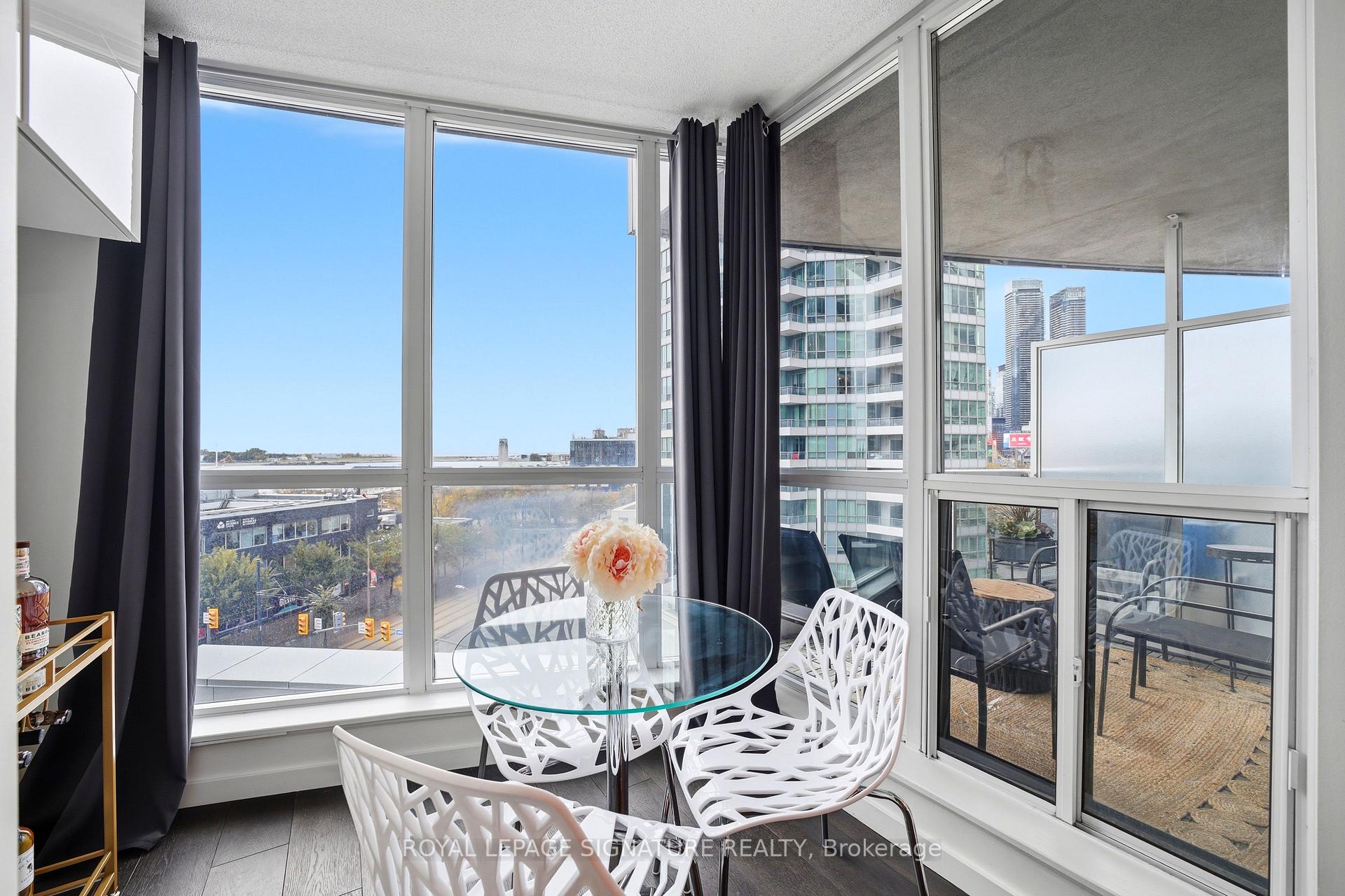Photo 8 of Unit 510, 218 Queens Quay W, Toronto, Waterfront Communities — HOMEH