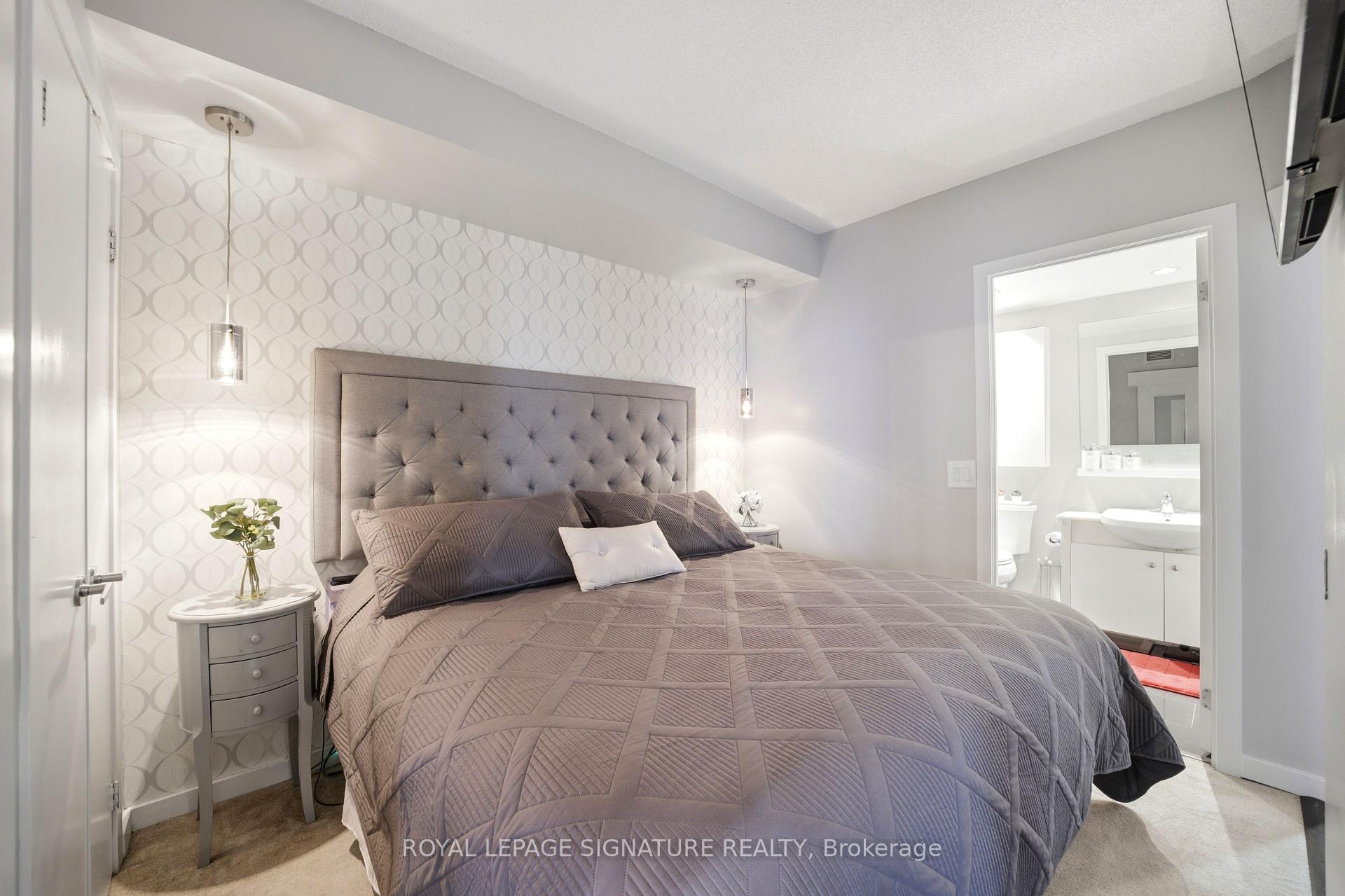 Photo 10 of Unit 510, 218 Queens Quay W, Toronto, Waterfront Communities — HOMEH