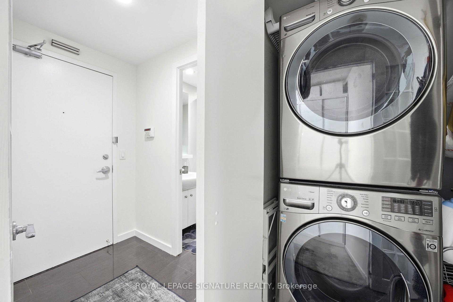 Photo 14 of Unit 510, 218 Queens Quay W, Toronto, Waterfront Communities — HOMEH