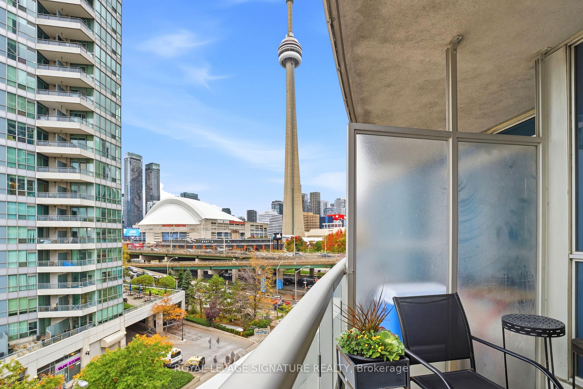 Photo 18 of Unit 510, 218 Queens Quay W, Toronto, Waterfront Communities — HOMEH