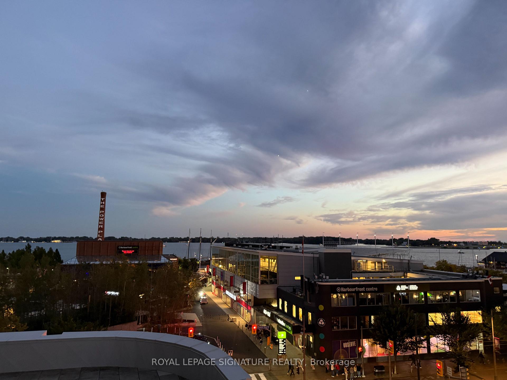 Photo 25 of Unit 510, 218 Queens Quay W, Toronto, Waterfront Communities — HOMEH