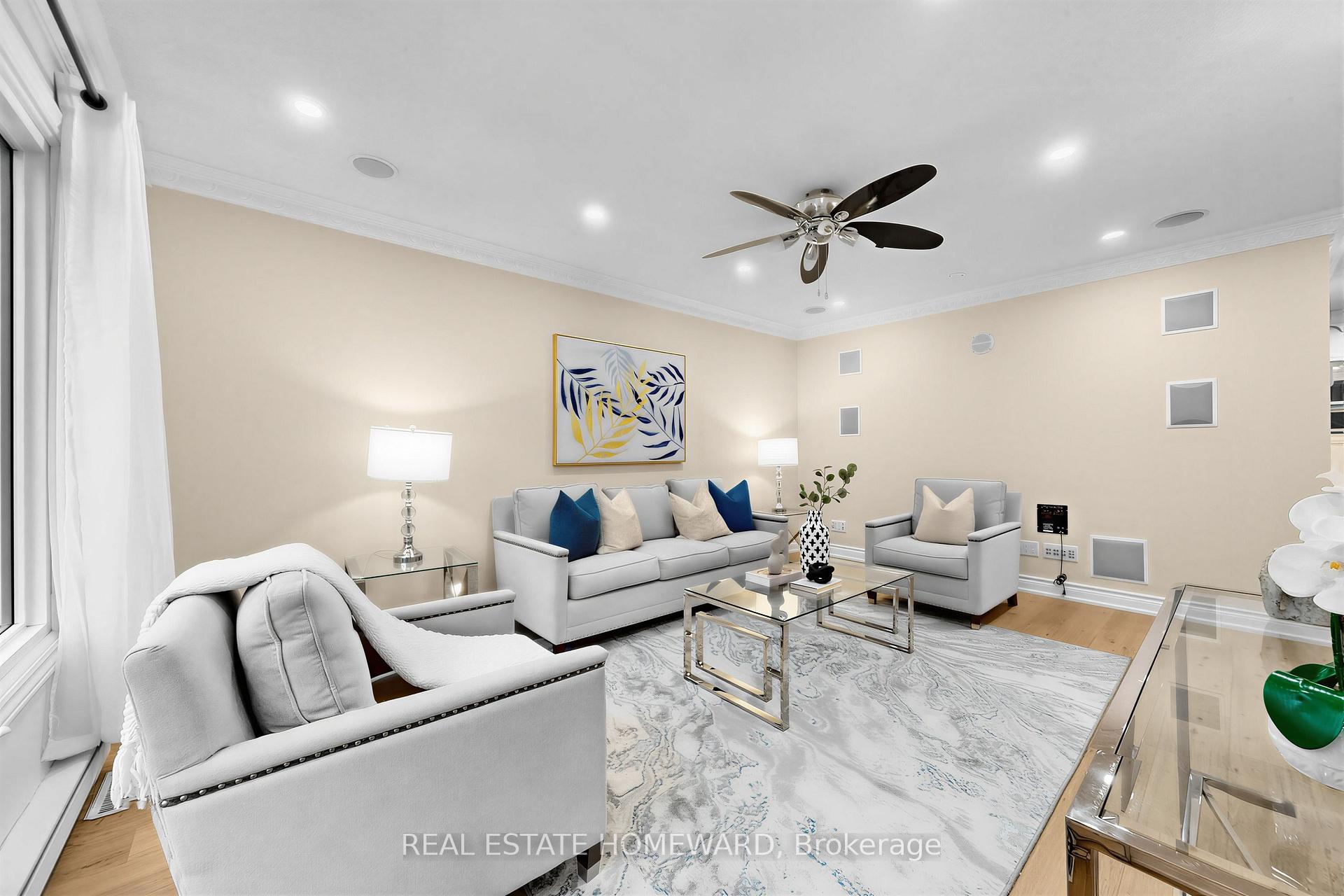 Photo 9 of 621 Byron Street S, Whitby, Downtown Whitby — HOMEH