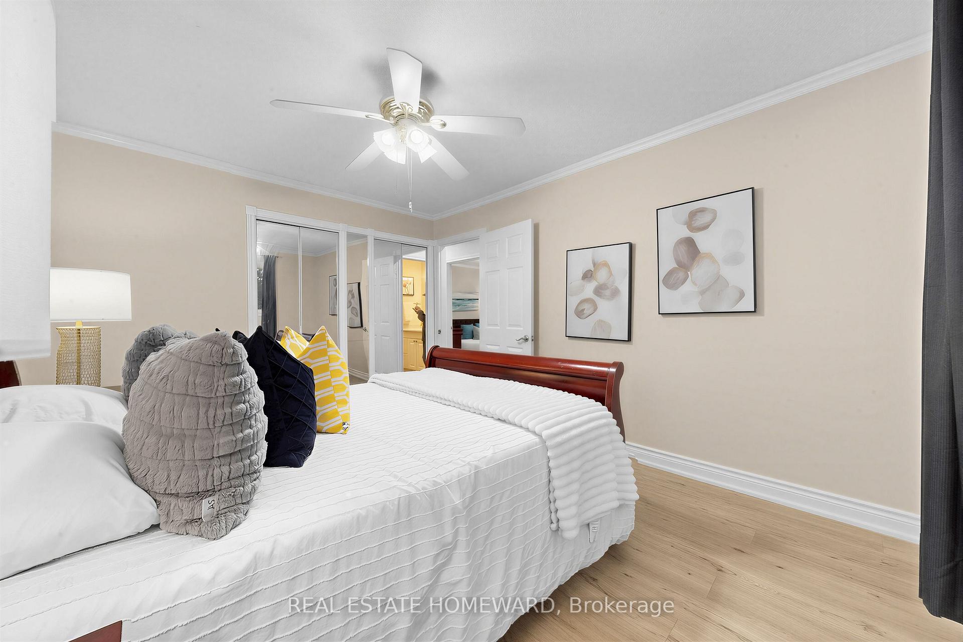 Photo 19 of 621 Byron Street S, Whitby, Downtown Whitby — HOMEH