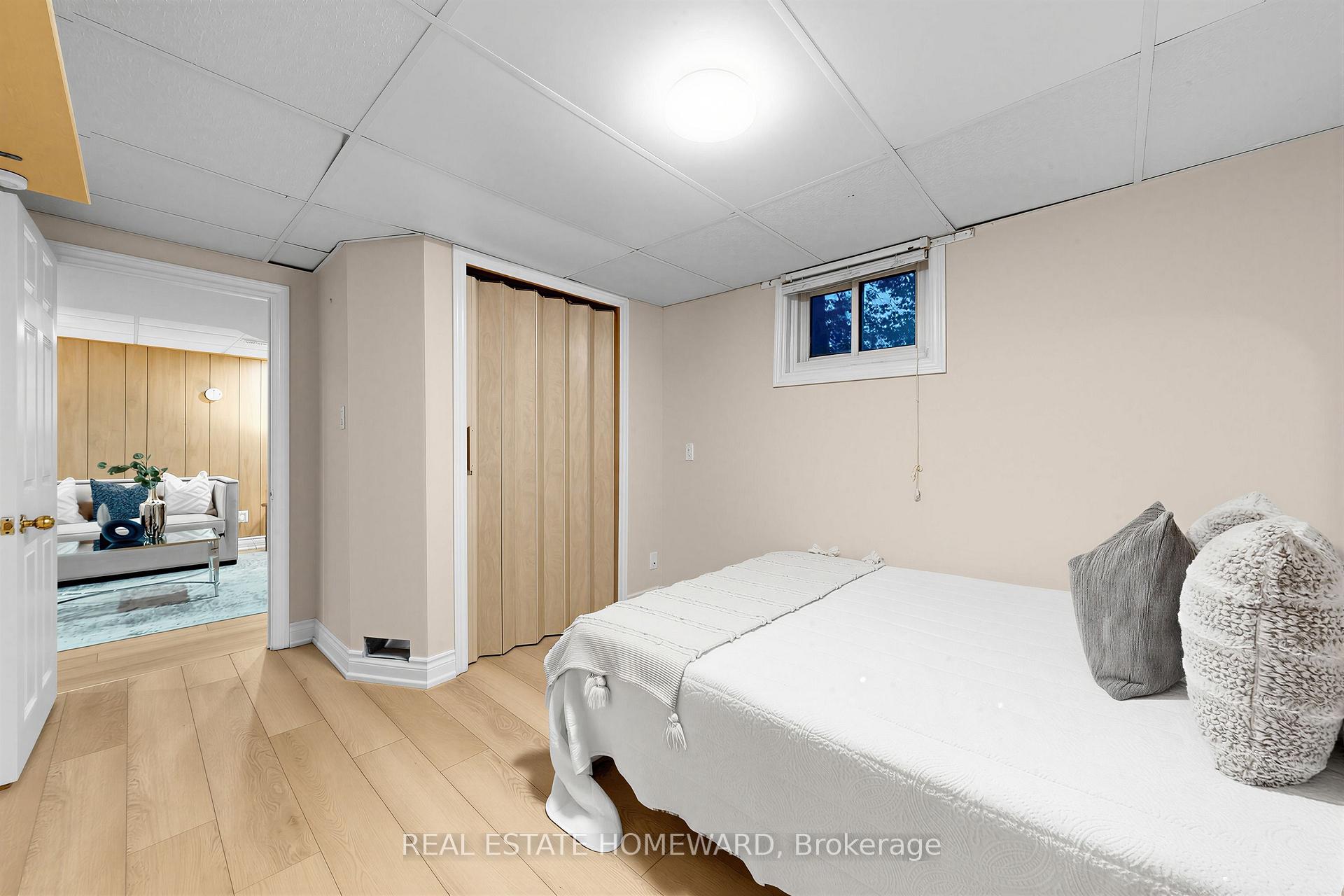 Photo 33 of 621 Byron Street S, Whitby, Downtown Whitby — HOMEH