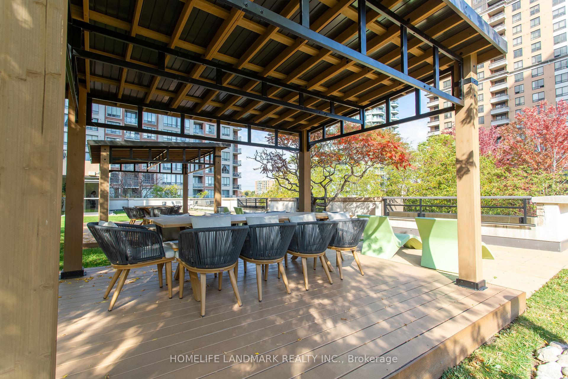 Photo 15 of 500 Doris Avenue, North York, Willowdale East — HOMEH