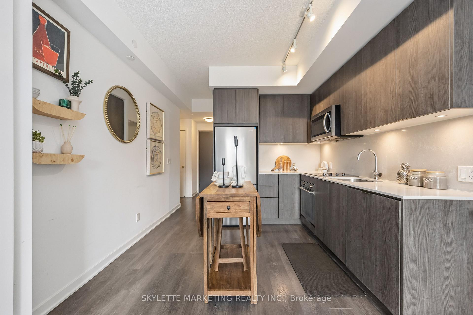 Photo 11 of Unit 414, 38 Forest Manor Road, North York, Henry Farm — HOMEH