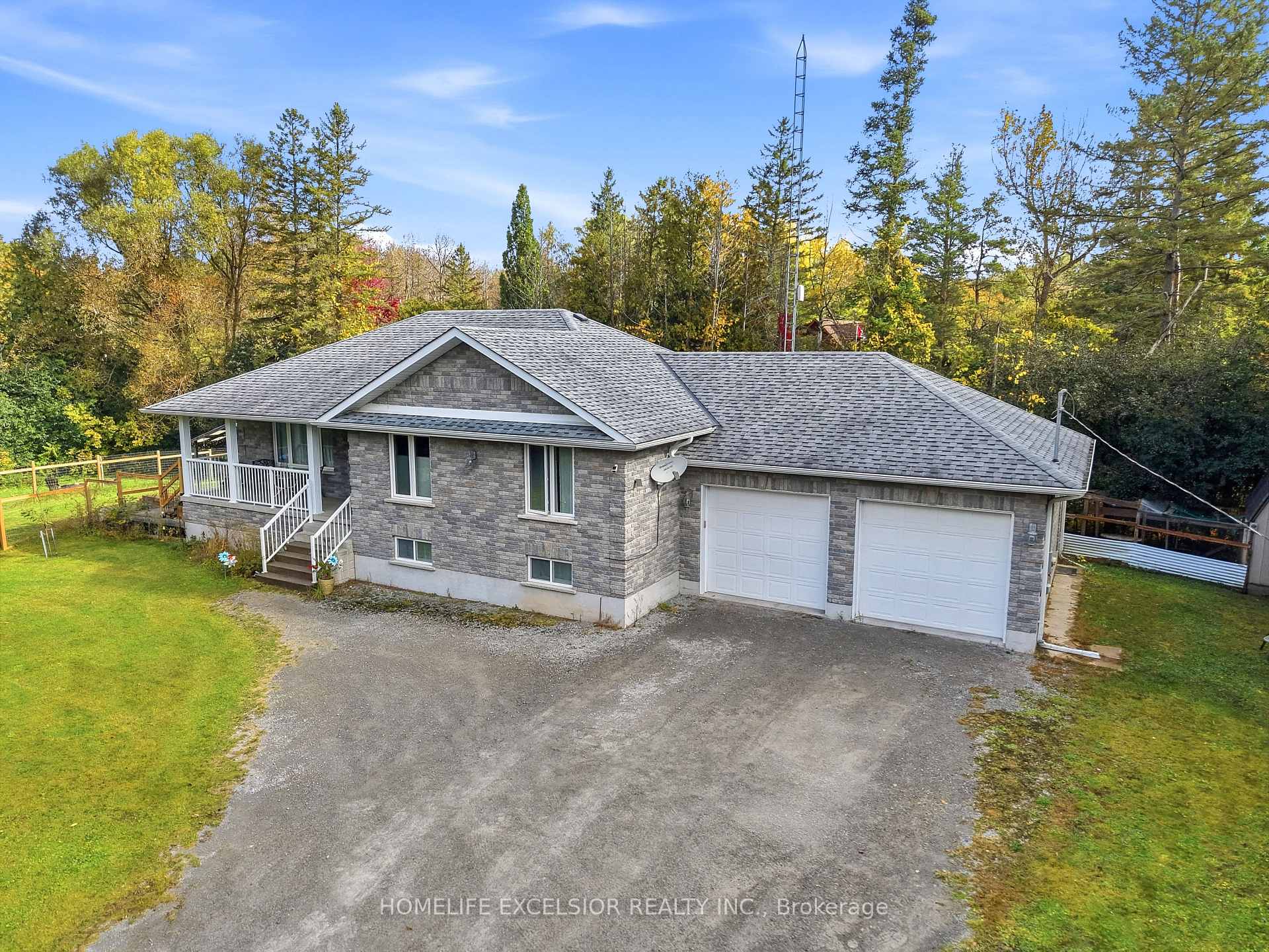 Photo 3 of 22823 Weirs Side Road, Georgina, Pefferlaw — HOMEH