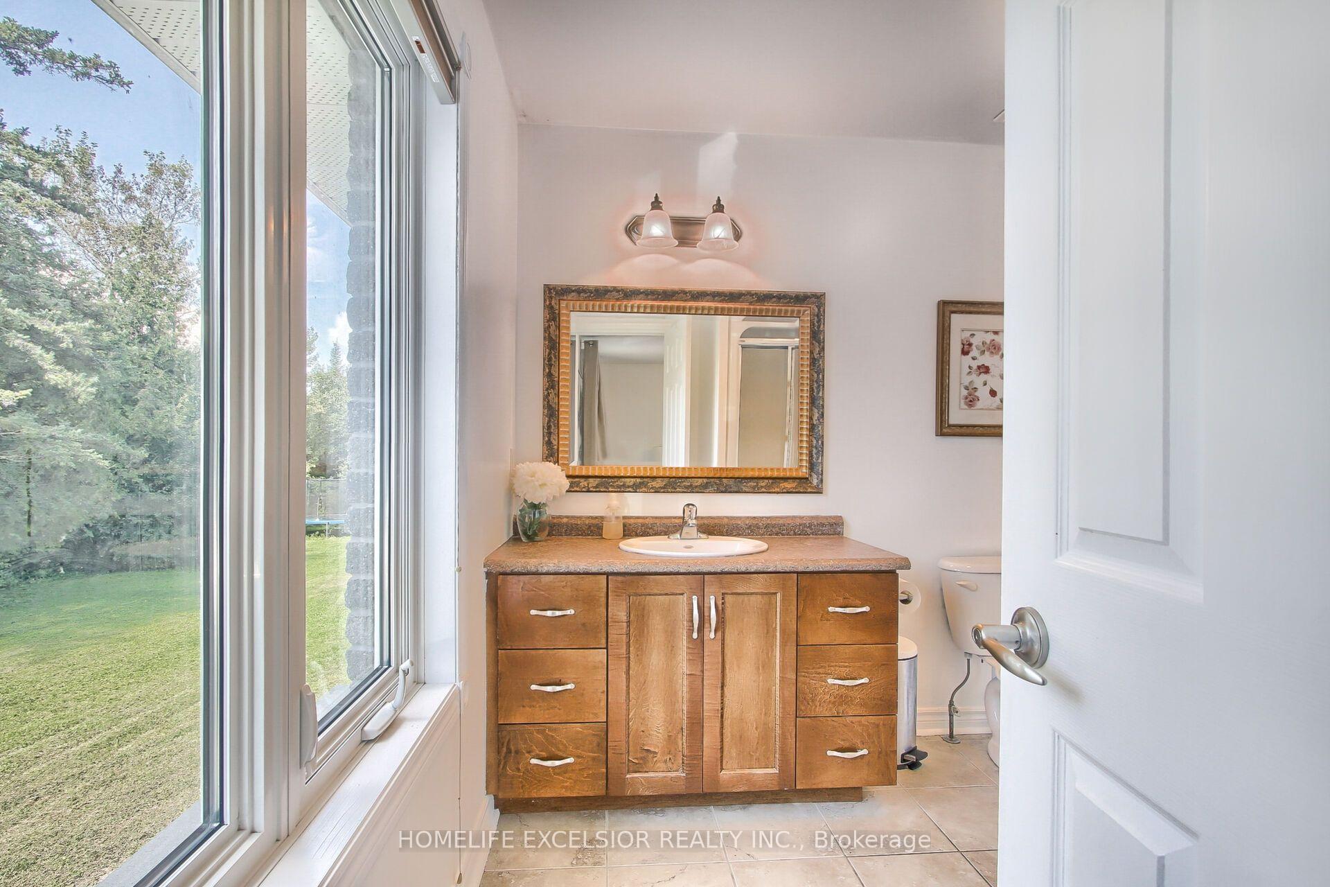 Photo 15 of 22823 Weirs Side Road, Georgina, Pefferlaw — HOMEH