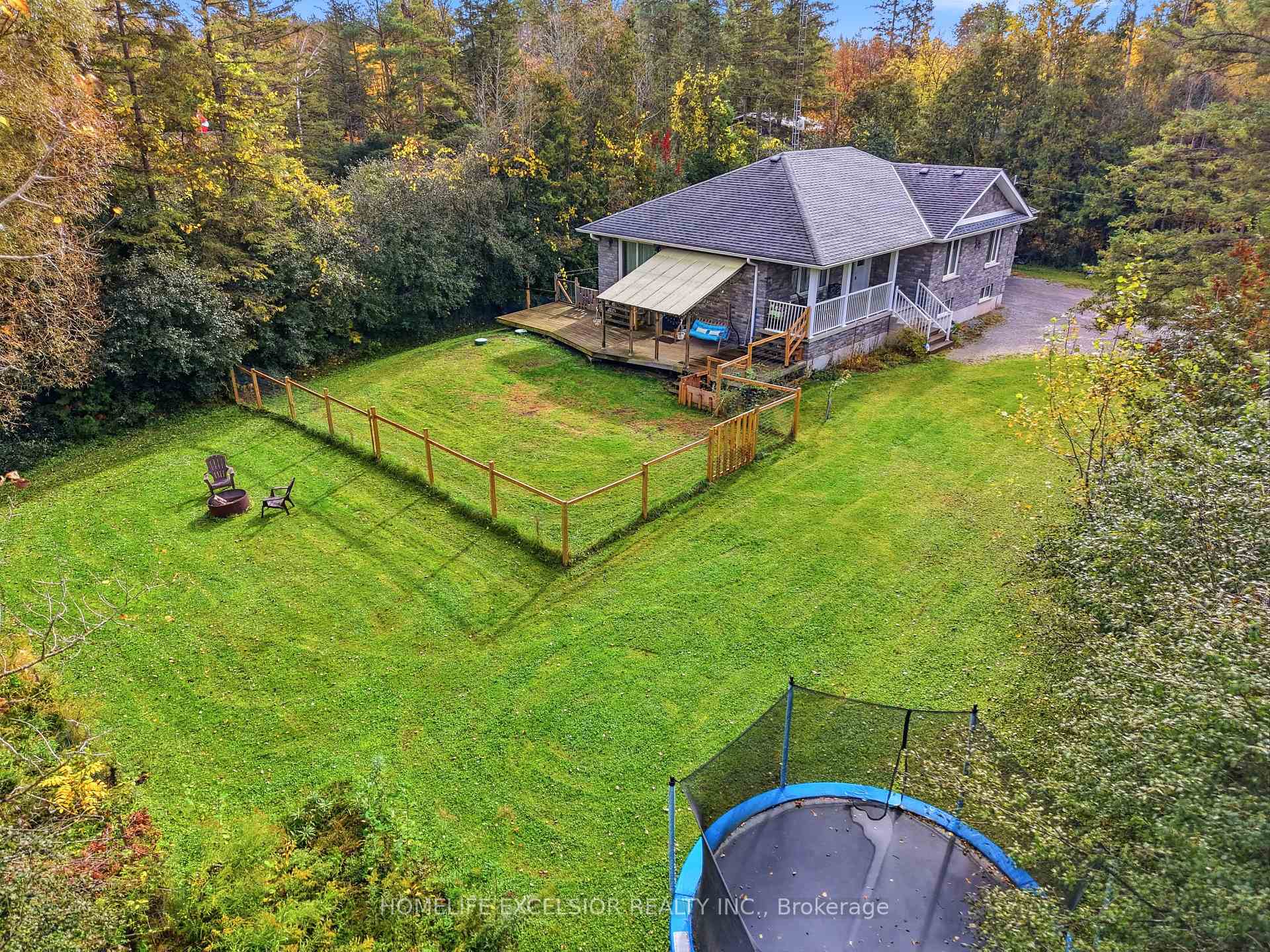 Photo 25 of 22823 Weirs Side Road, Georgina, Pefferlaw — HOMEH