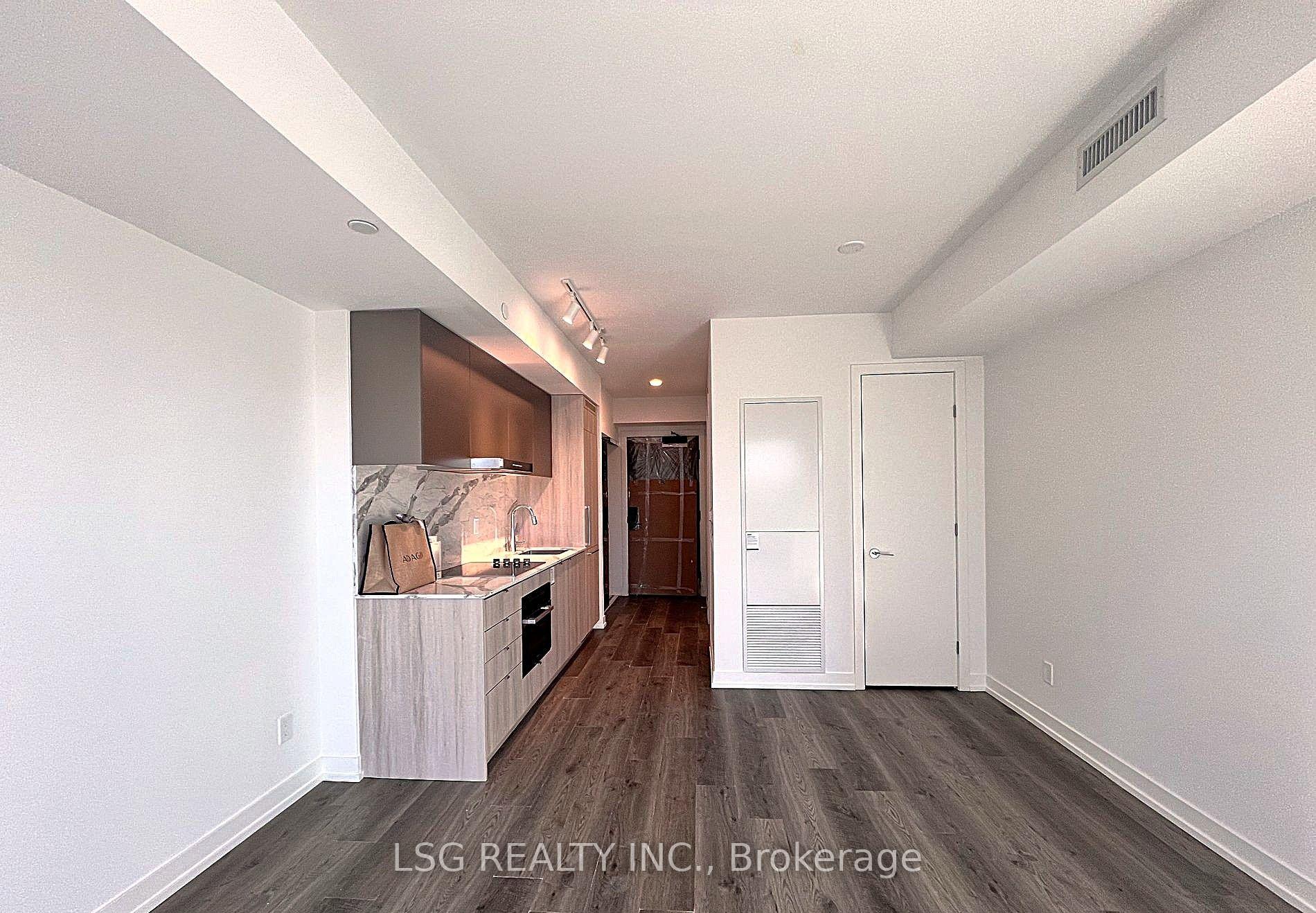 Photo 8 of Unit 2010, 771 Yonge Street, Toronto, The Annex — HOMEH