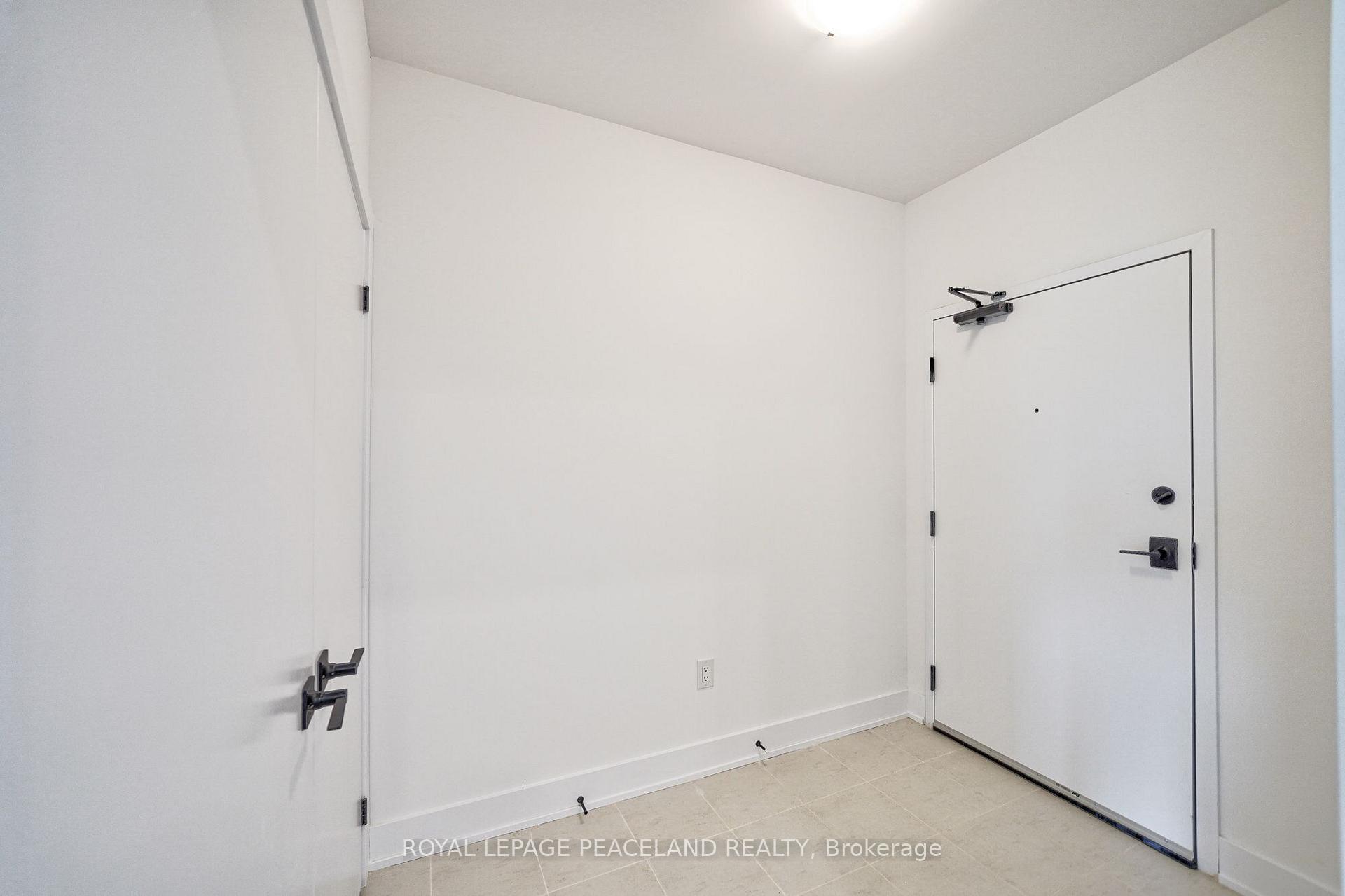 Photo 11 of Unit 412, 1 Chef Lane, Barrie, Rural Barrie Southeast — HOMEH
