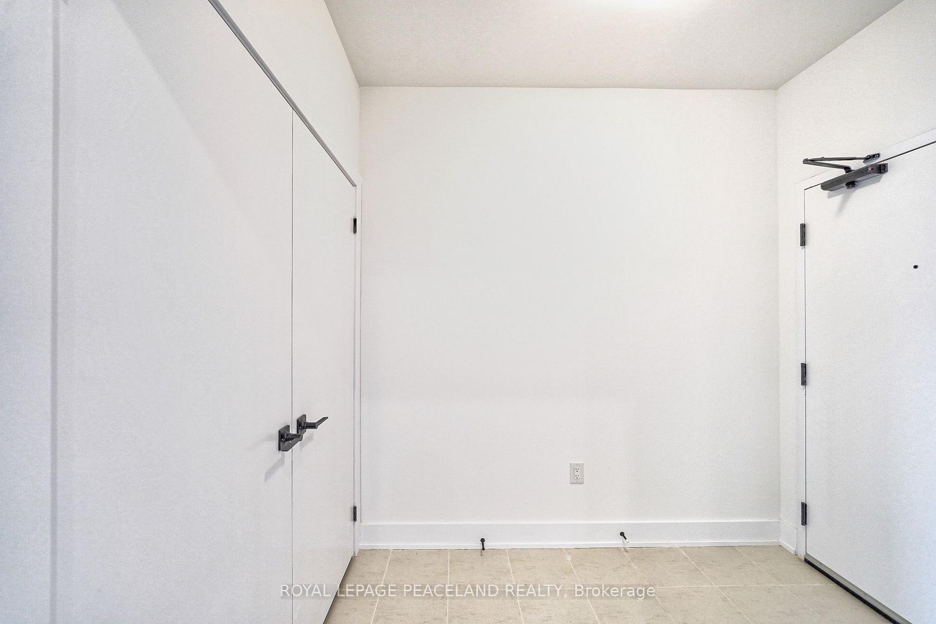 Photo 12 of Unit 412, 1 Chef Lane, Barrie, Rural Barrie Southeast — HOMEH