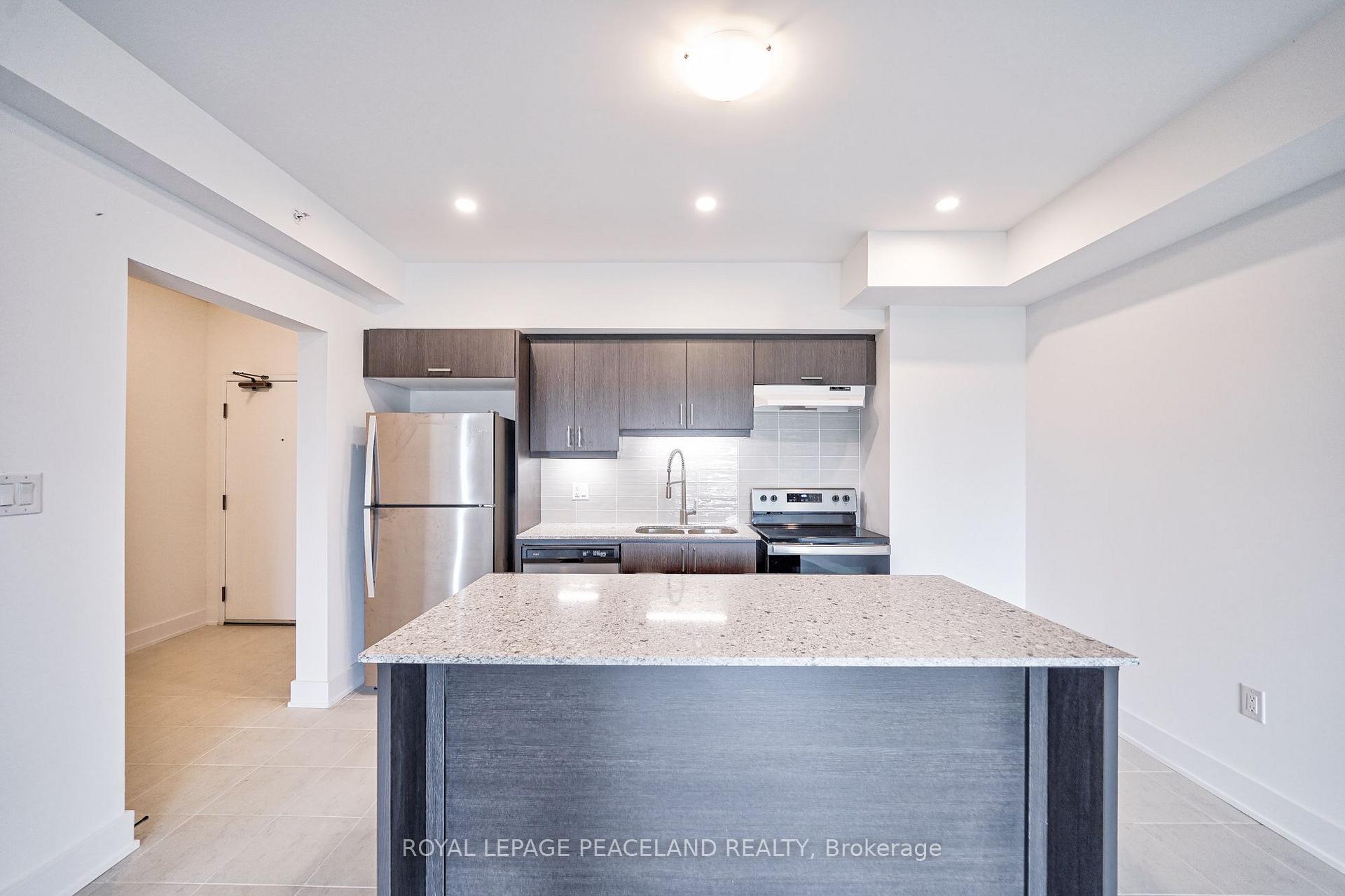 Photo 17 of Unit 412, 1 Chef Lane, Barrie, Rural Barrie Southeast — HOMEH