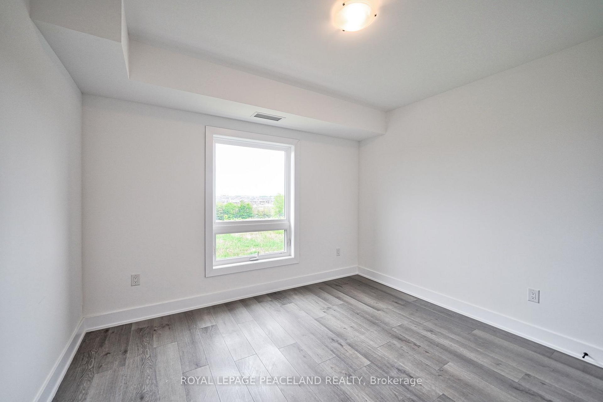 Photo 26 of Unit 412, 1 Chef Lane, Barrie, Rural Barrie Southeast — HOMEH