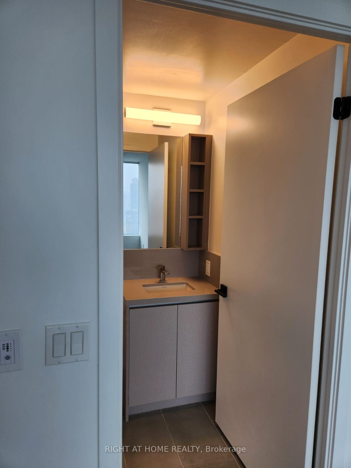 Photo 16 of Unit 3207, 319 Jarvis Street, Toronto, Moss Park — HOMEH