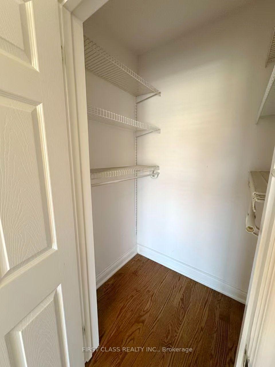 Photo 31 of 202 Goddard Street, North York, Bathurst Manor — HOMEH