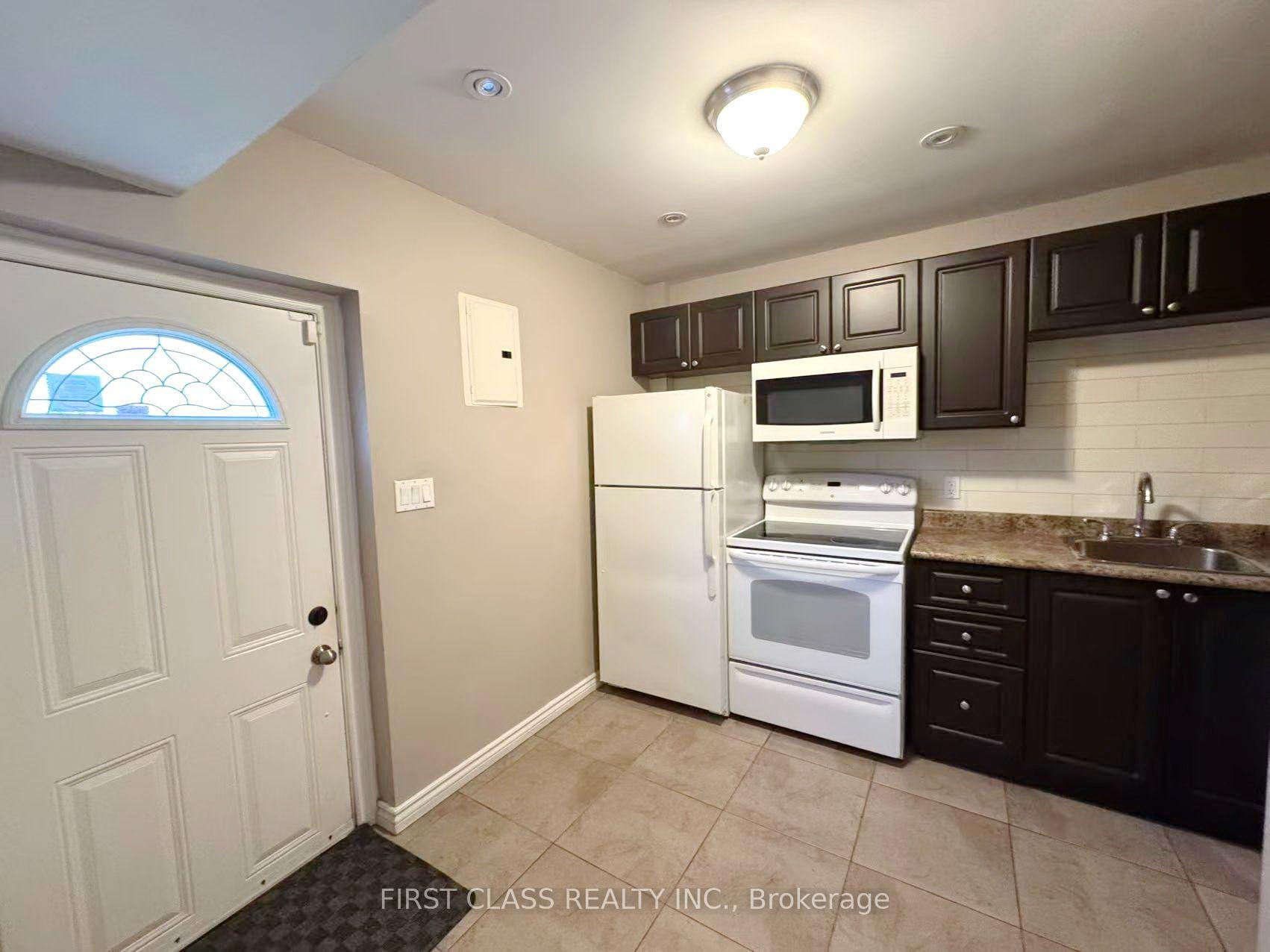Photo 37 of 202 Goddard Street, North York, Bathurst Manor — HOMEH