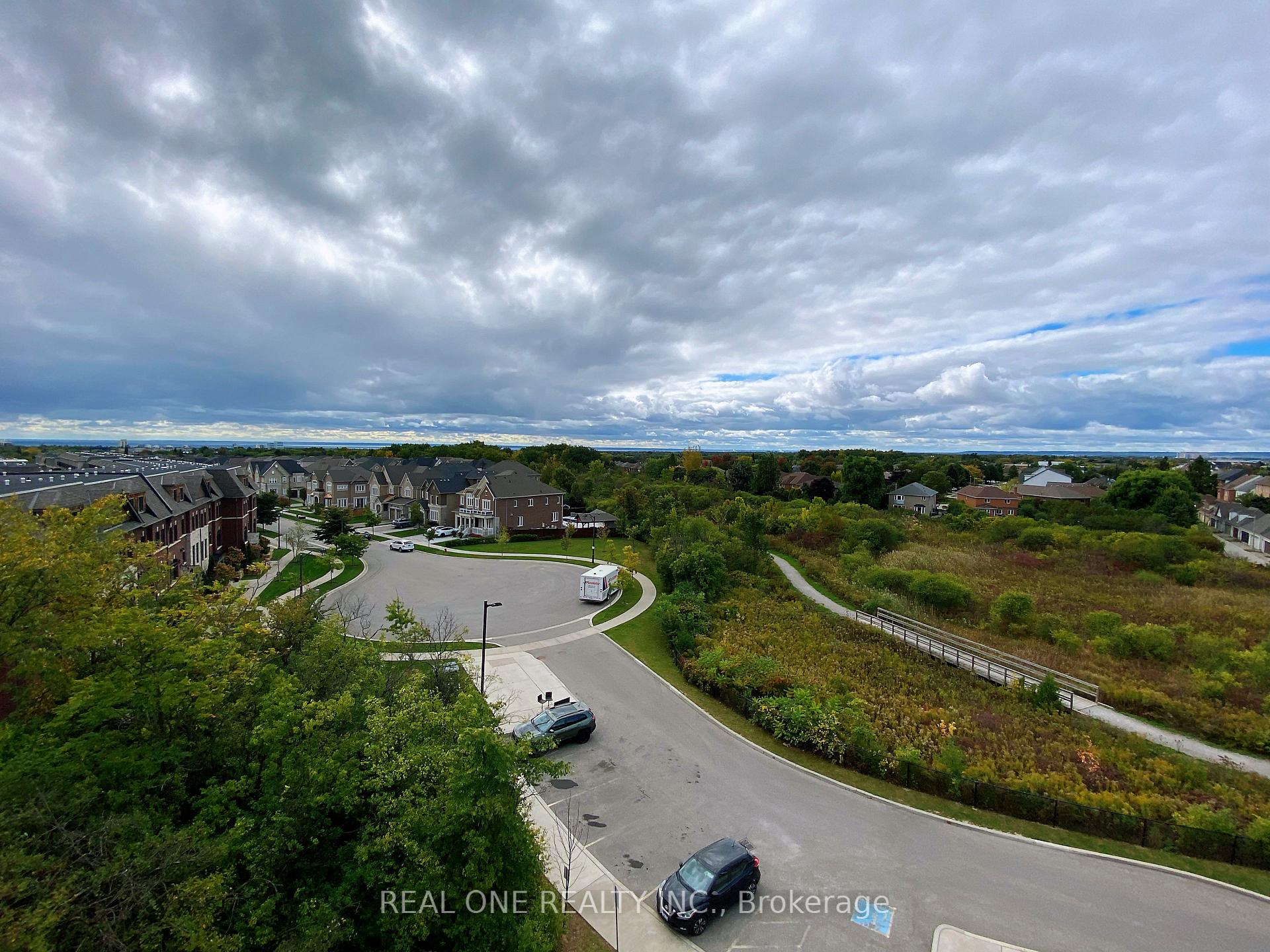 Photo 13 of Unit 30, 2199 Lillykin Street, Oakville, River Oaks — HOMEH