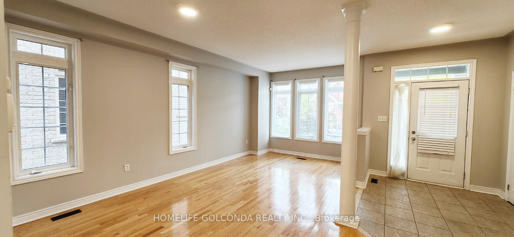 Photo 4 of 32 Cardrew Street, Markham, Cornell — HOMEH