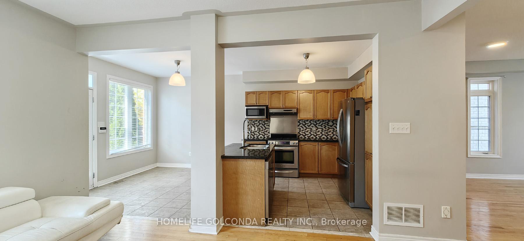 Photo 7 of 32 Cardrew Street, Markham, Cornell — HOMEH