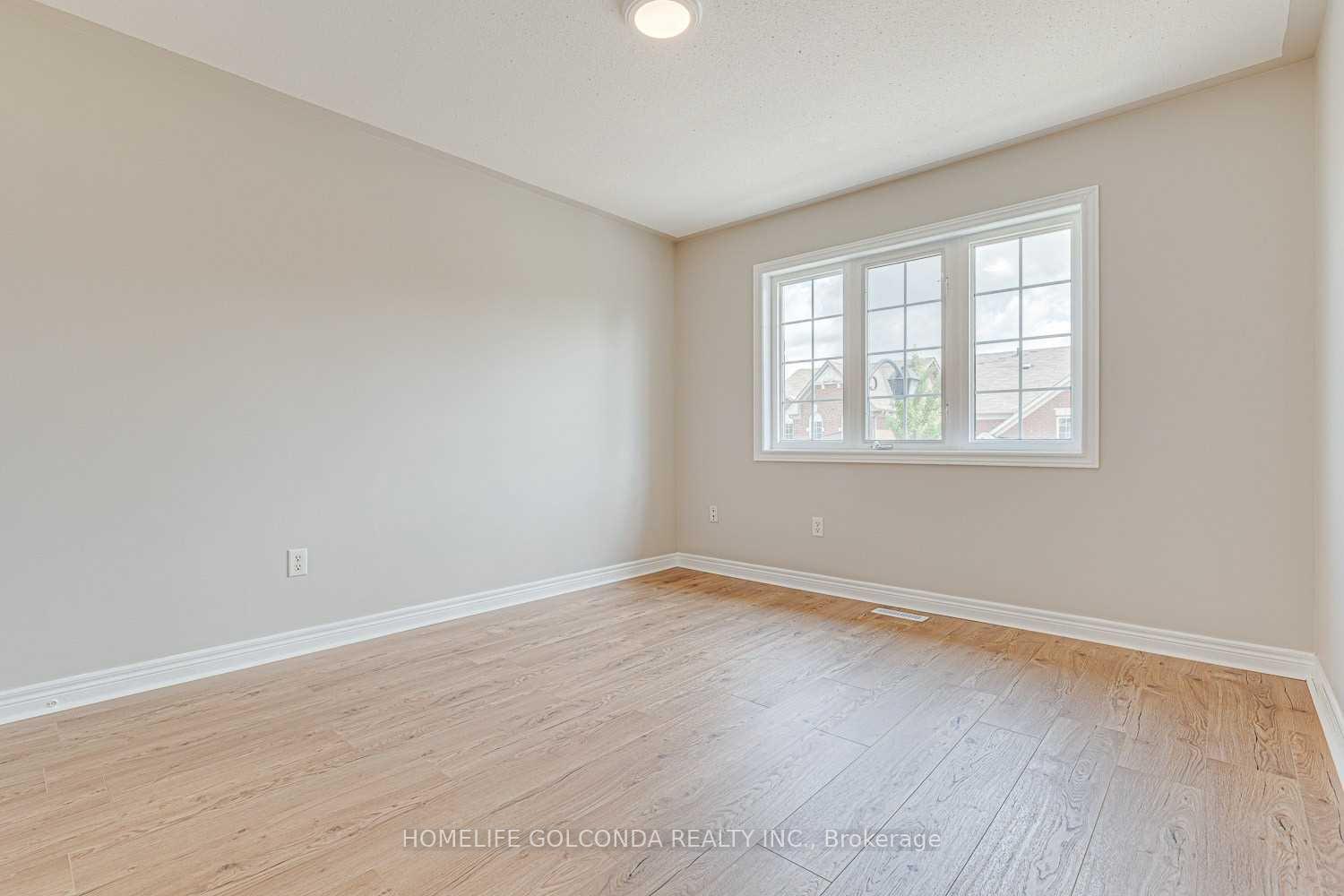 Photo 21 of 32 Cardrew Street, Markham, Cornell — HOMEH