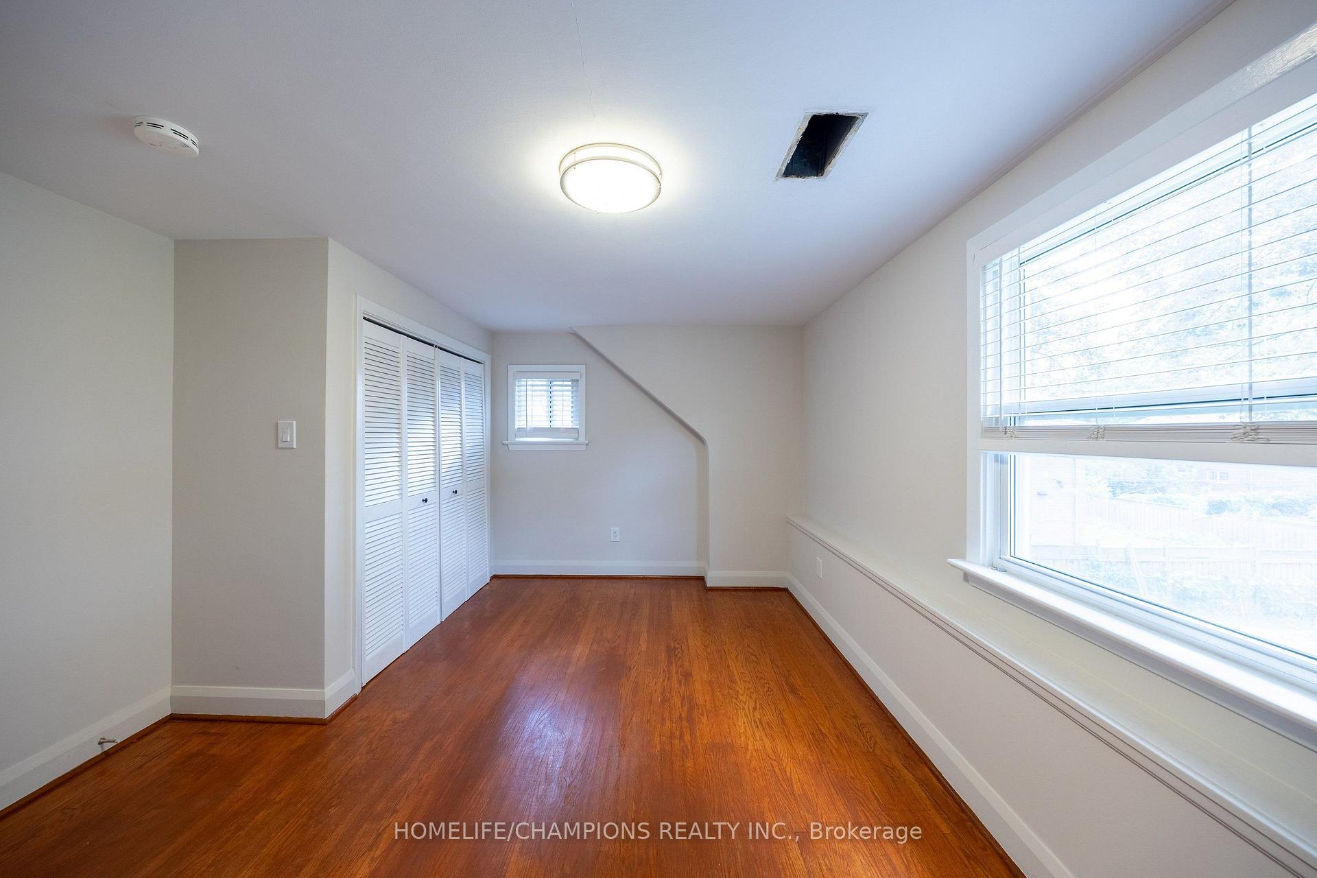 Photo 19 of 44 Marydon Crescent, Scarborough, Agincourt South-Malvern West — HOMEH