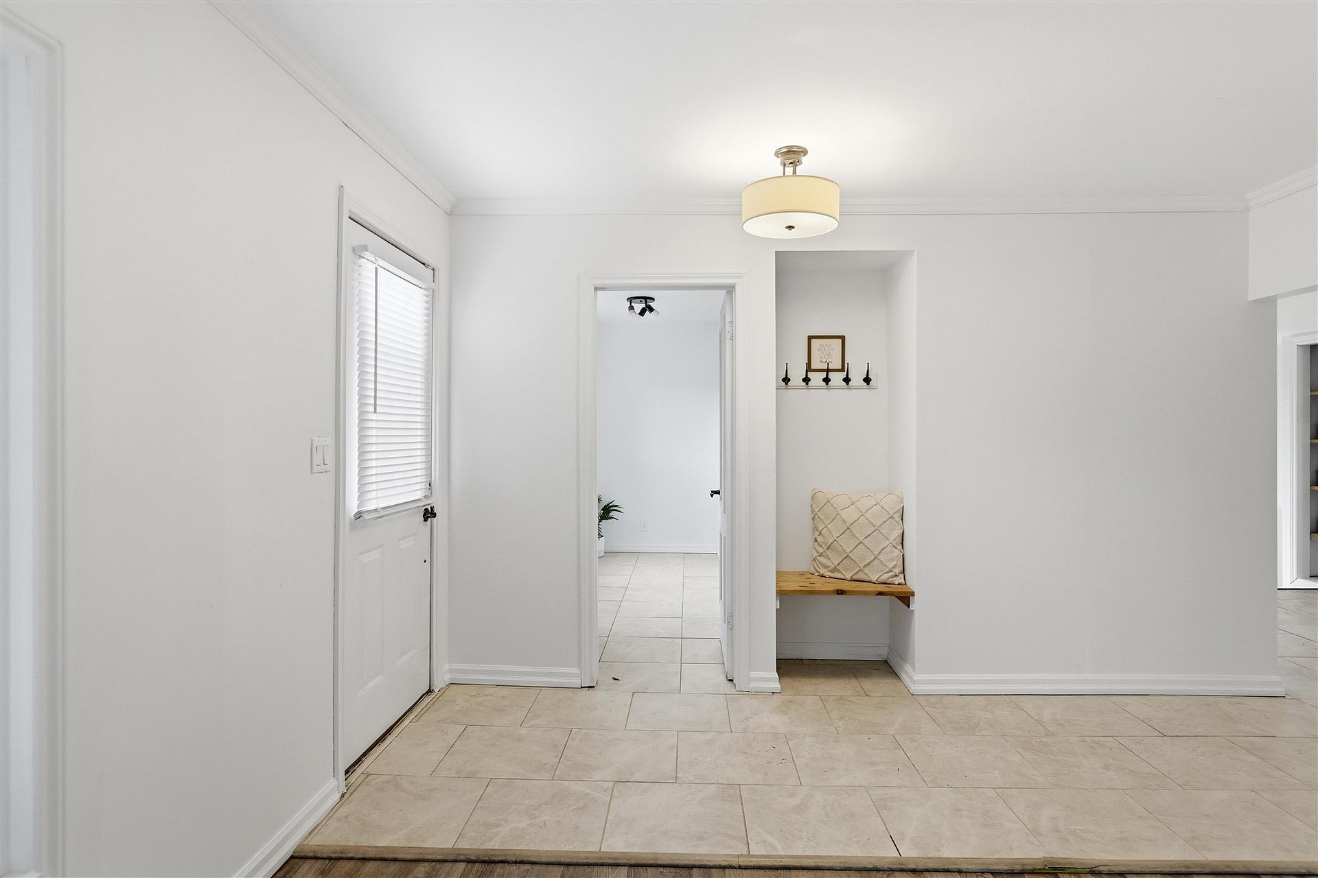 Photo 3 of 59 Adeline Avenue, Sault Ste Marie, Ward 3 — HOMEH