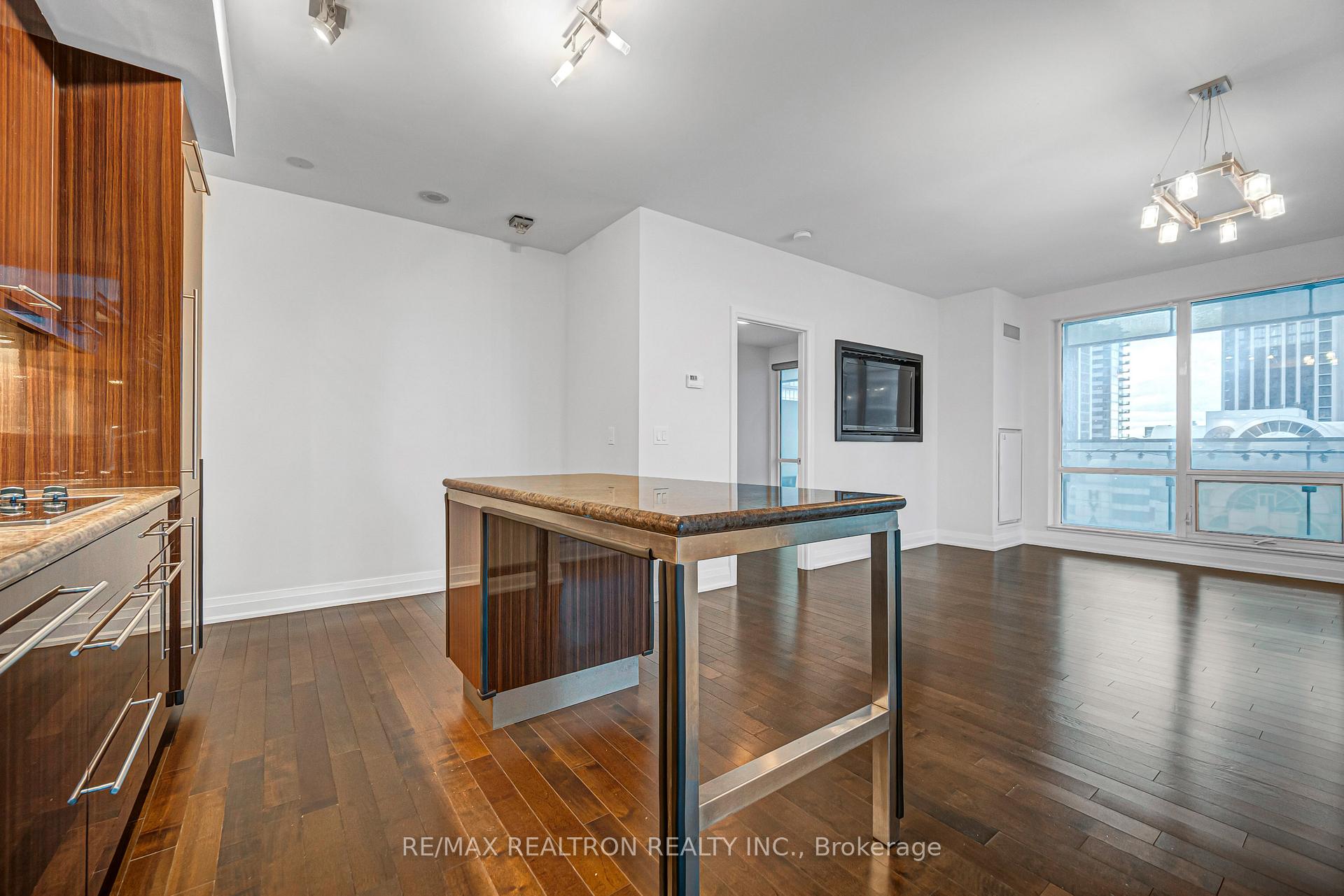 Photo 9 of Unit 2206, 80 John Street, Toronto, Waterfront Communities — HOMEH