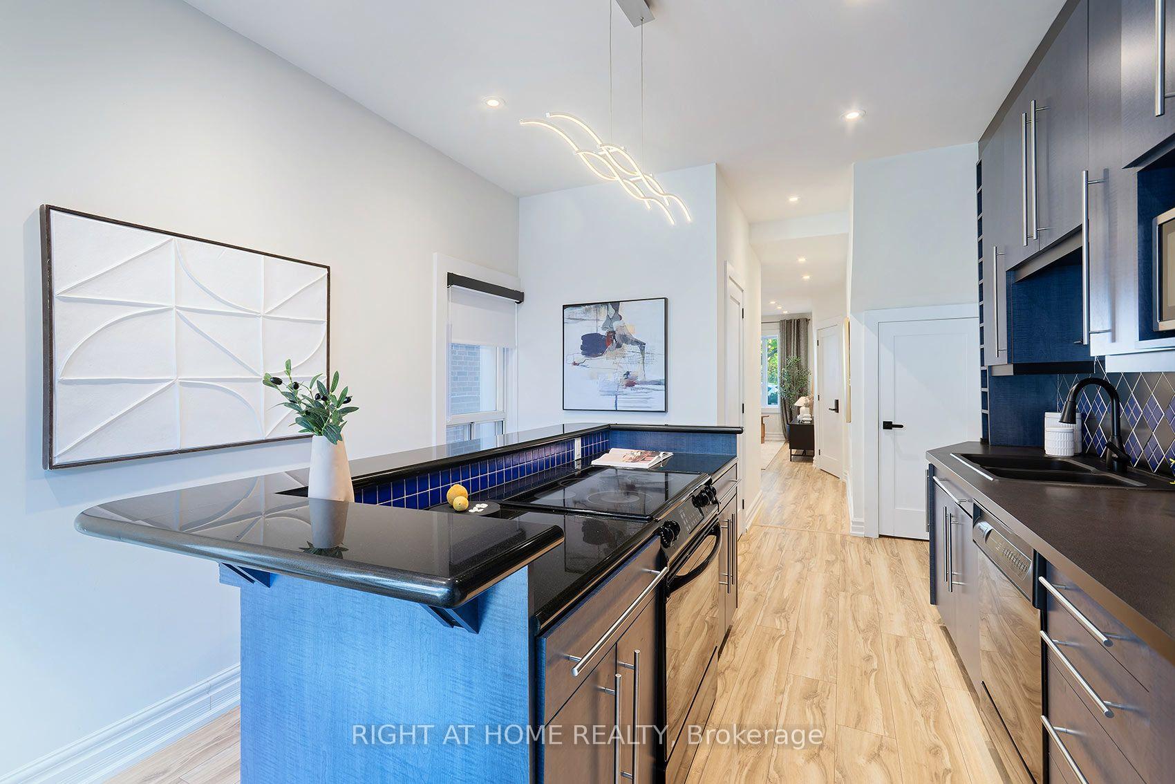 Photo 13 of 25 Pretoria Avenue, Toronto, Playter Estates-Danforth — HOMEH