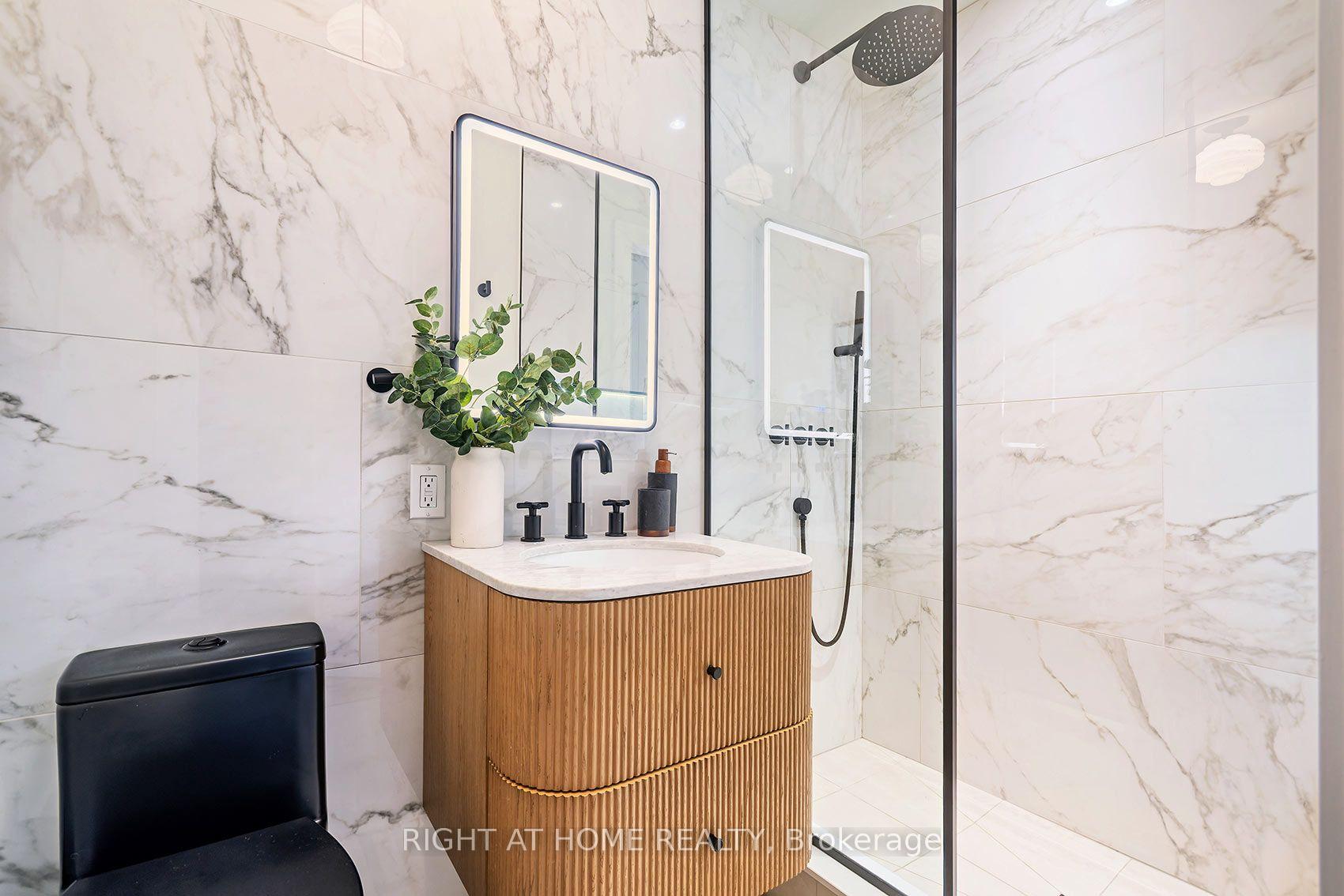 Photo 18 of 25 Pretoria Avenue, Toronto, Playter Estates-Danforth — HOMEH